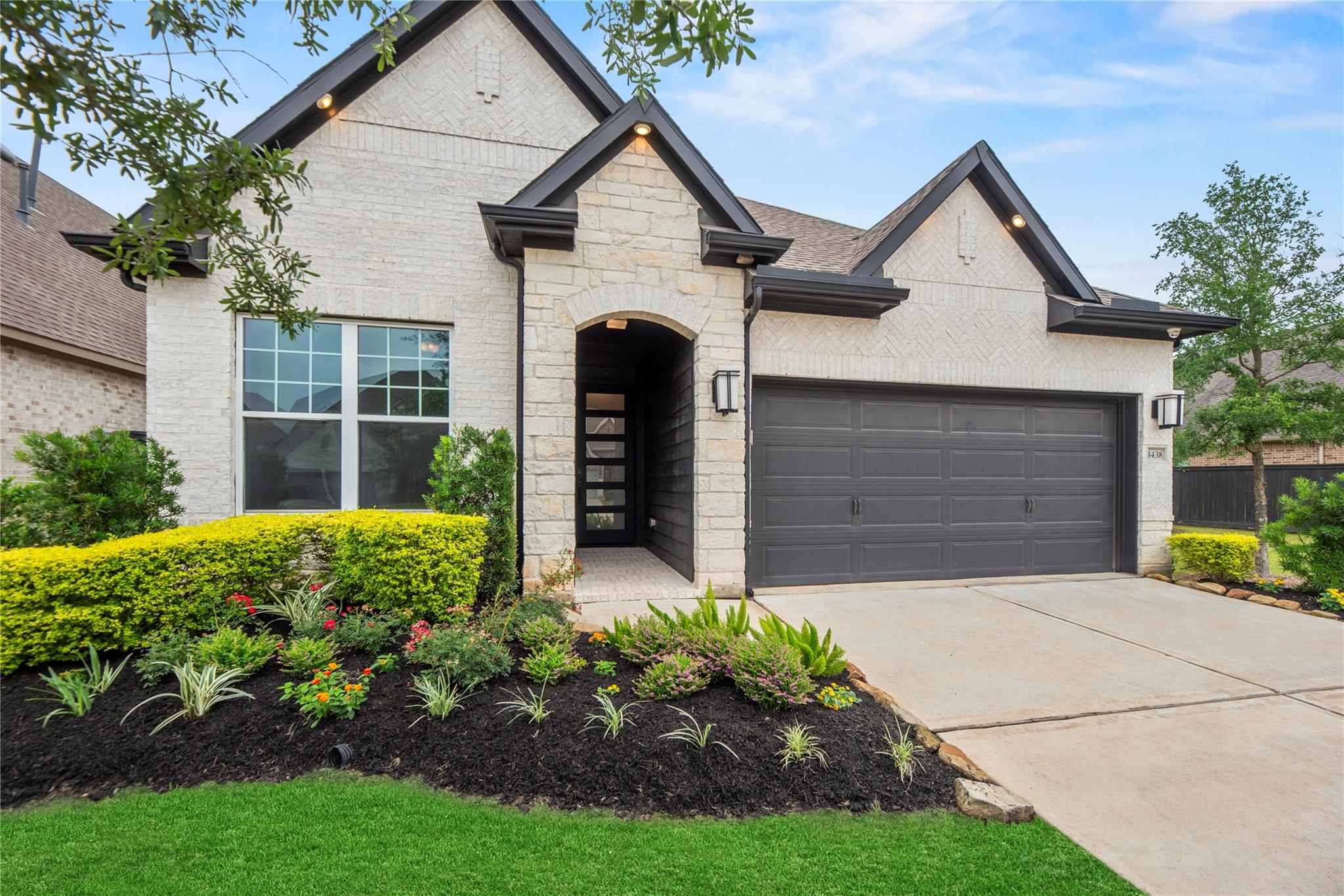 3438 Rich Radish Road — photo