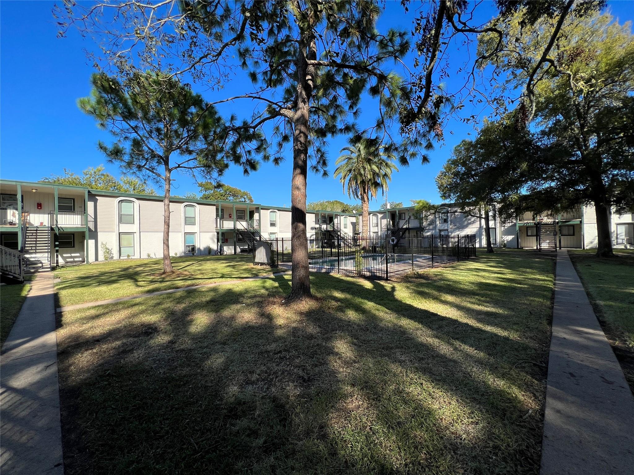 130 Oyster Creek Drive #21 — photo