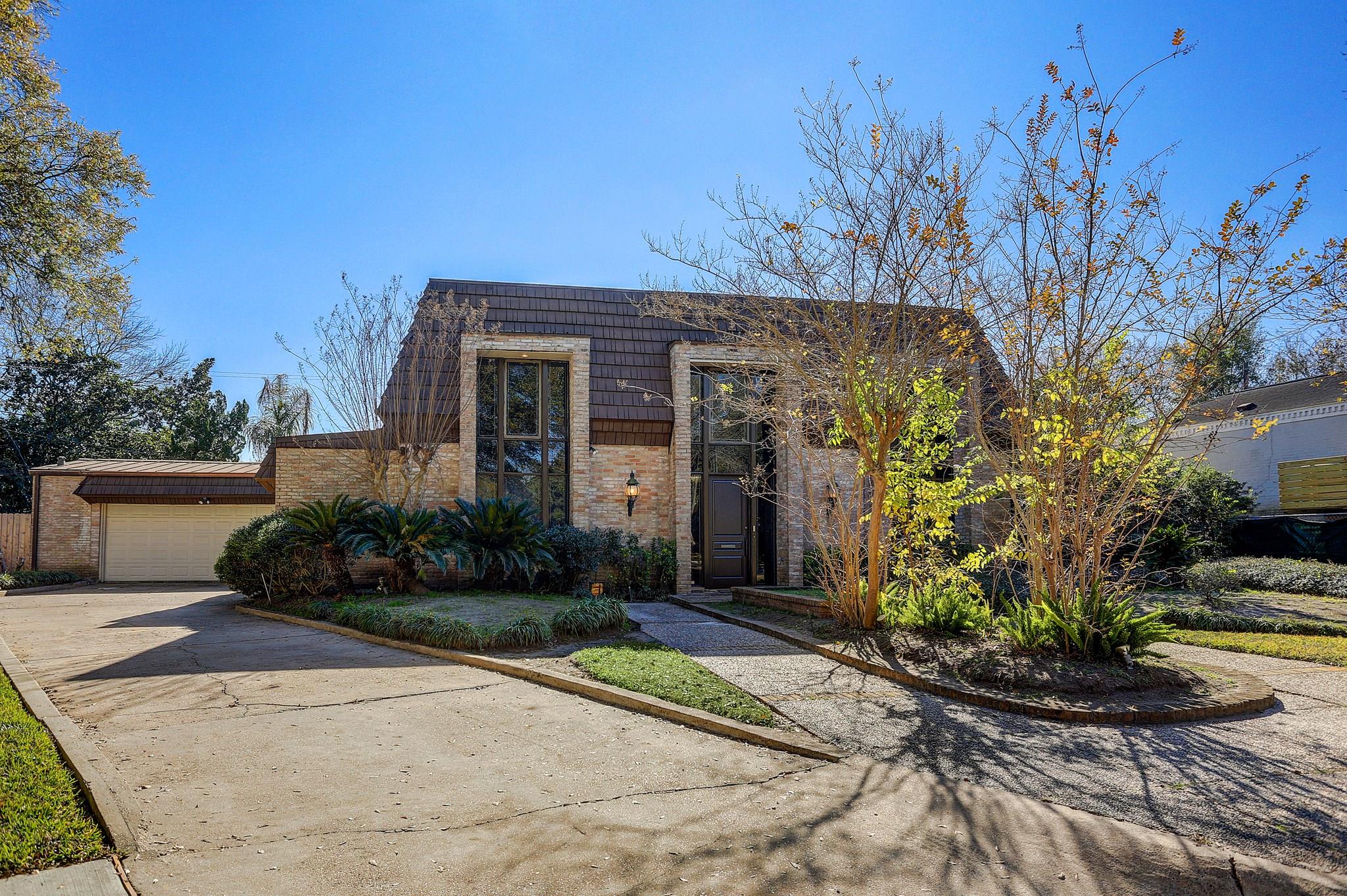 5203 Braesvalley Drive — photo