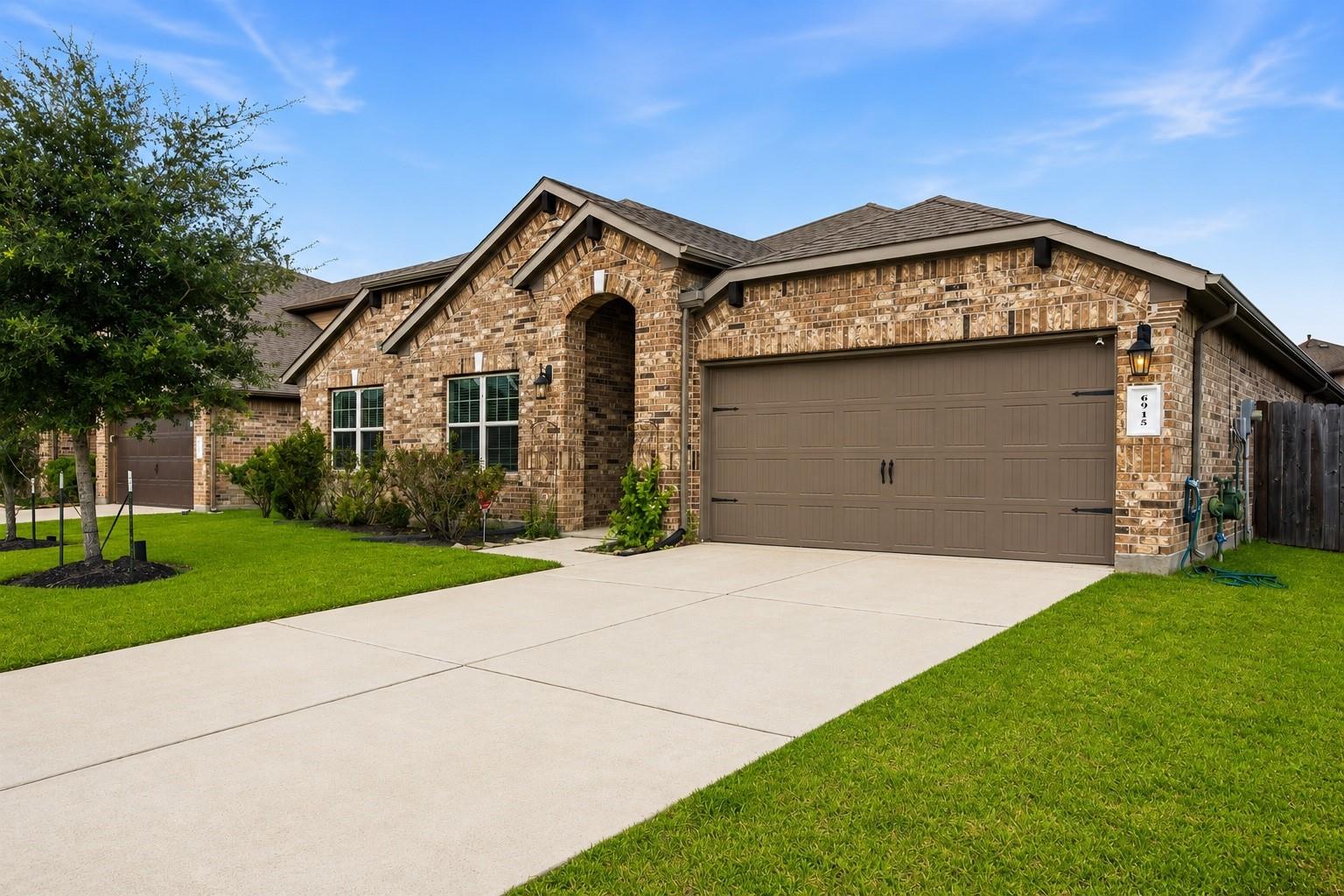 6915 Arcadia Meadow Court — photo
