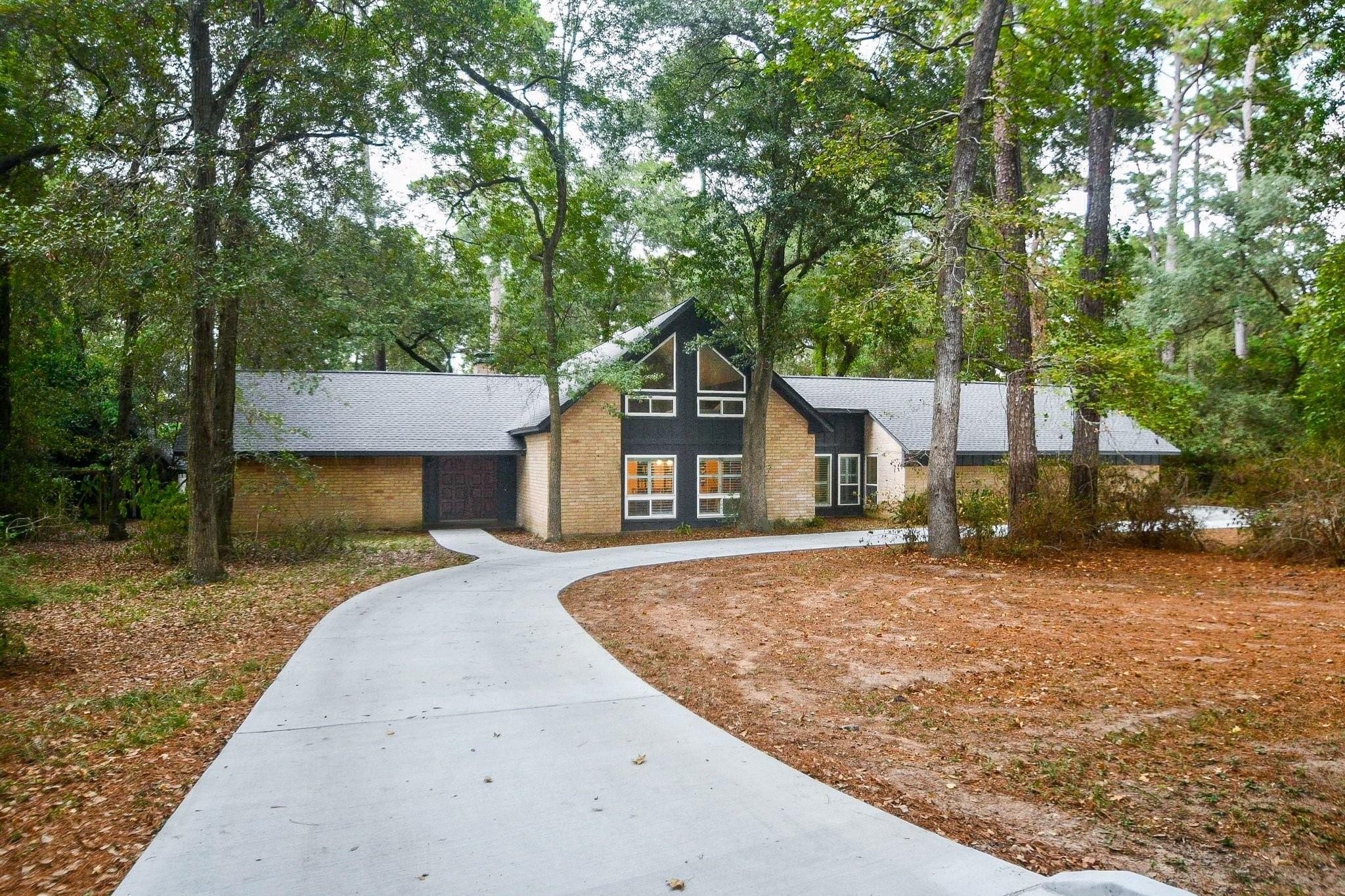 18802 Pheasant Lane — photo