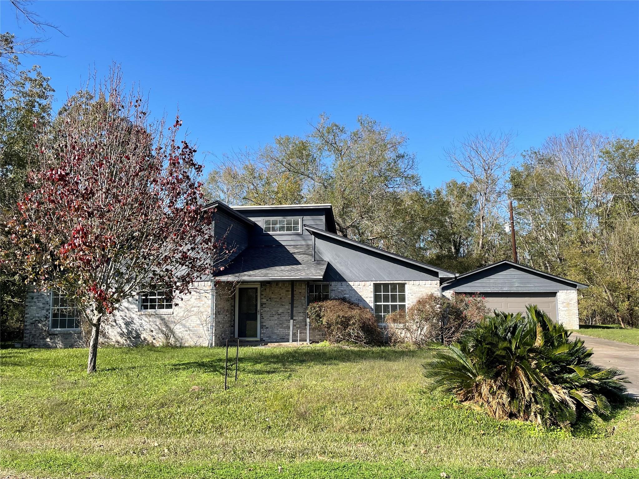 176 Circle Drive, Onalaska, TX 77360 — photo 2
