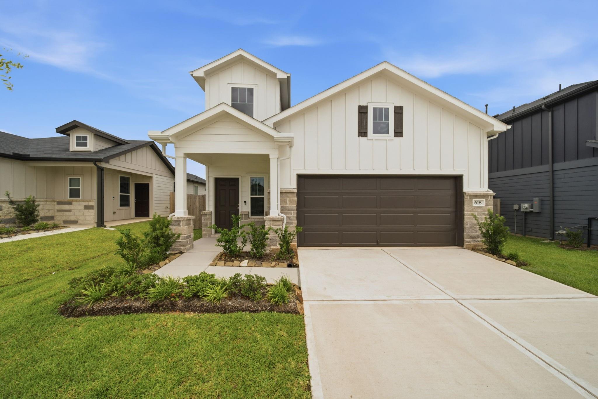 618 Amber Falls Drive — photo