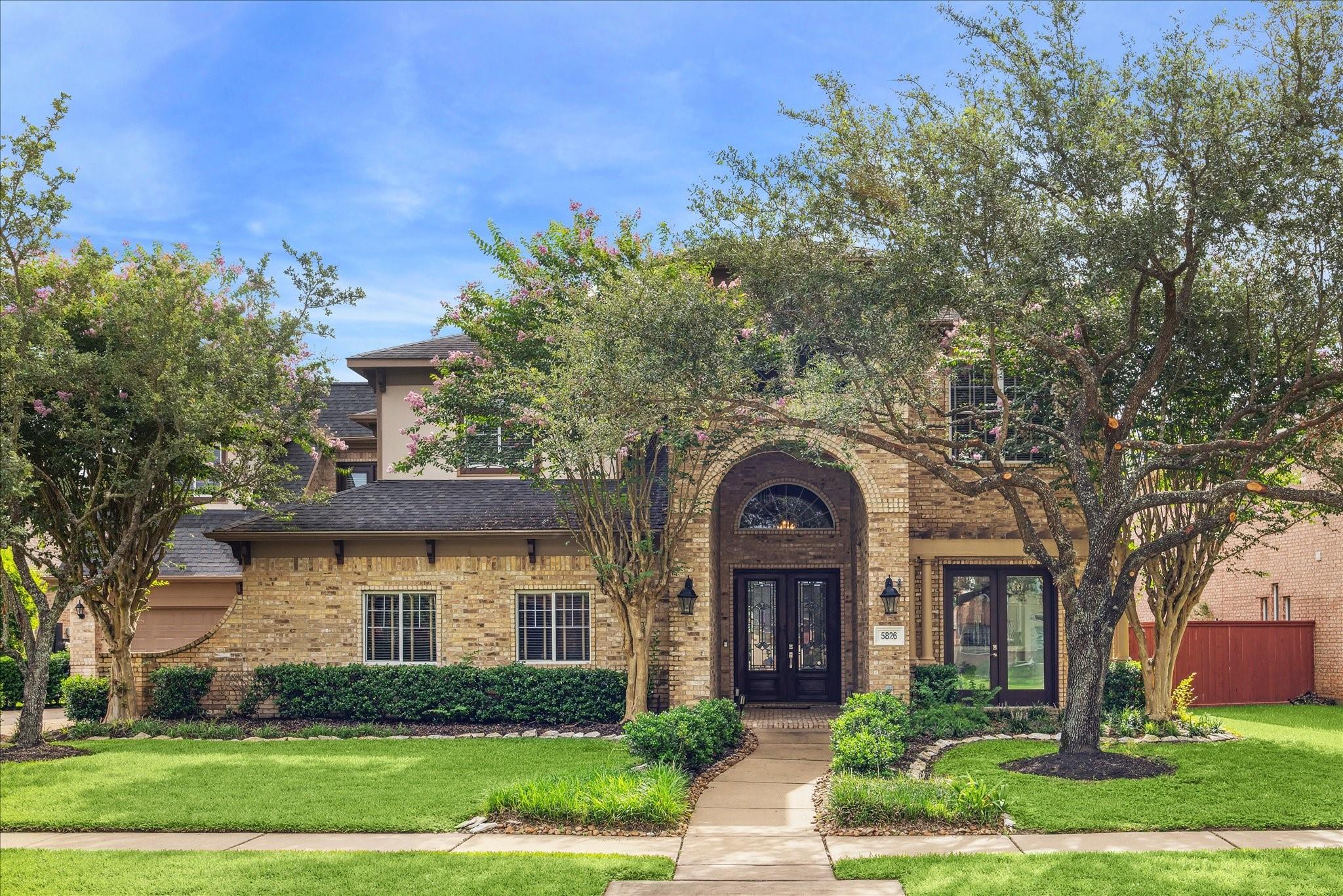 5826 Santa Fe Springs Drive — photo