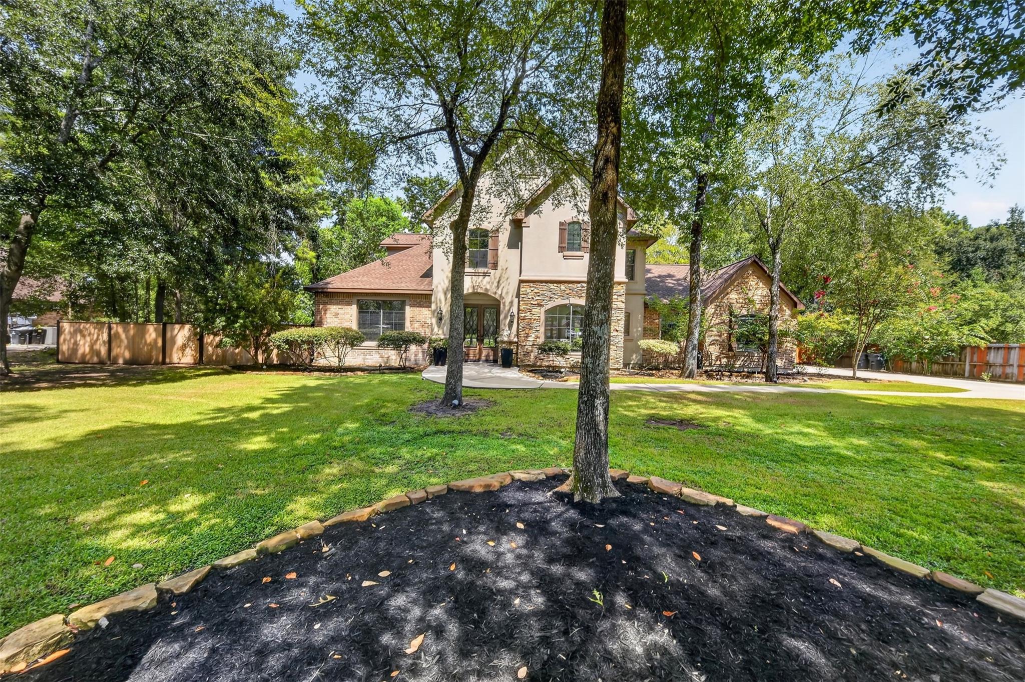 10410 Clubhouse Circle — photo