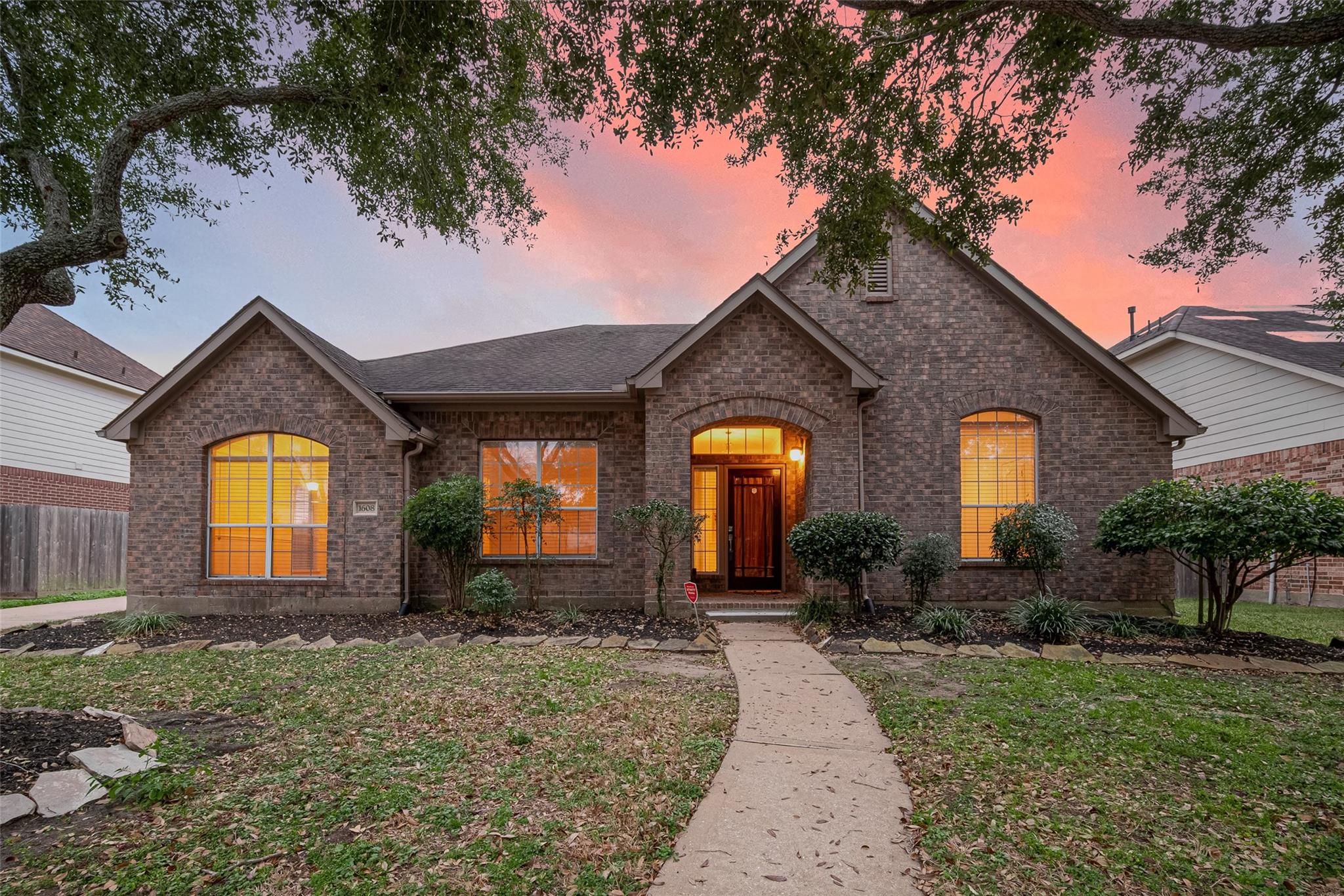 1608 Spring Glen Lane — photo