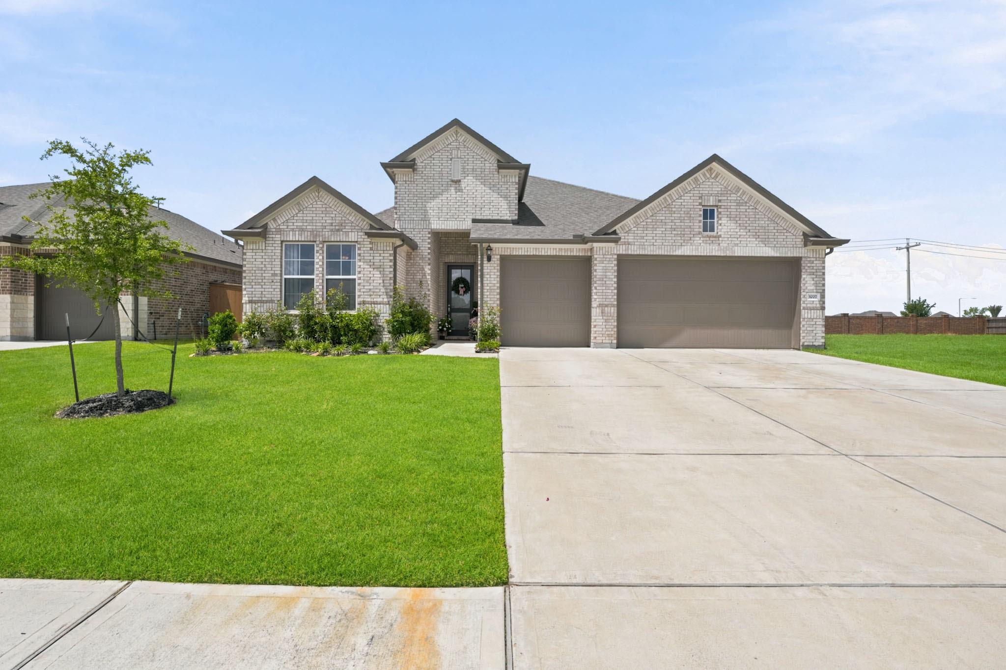3227 Hidden Mist Drive — photo