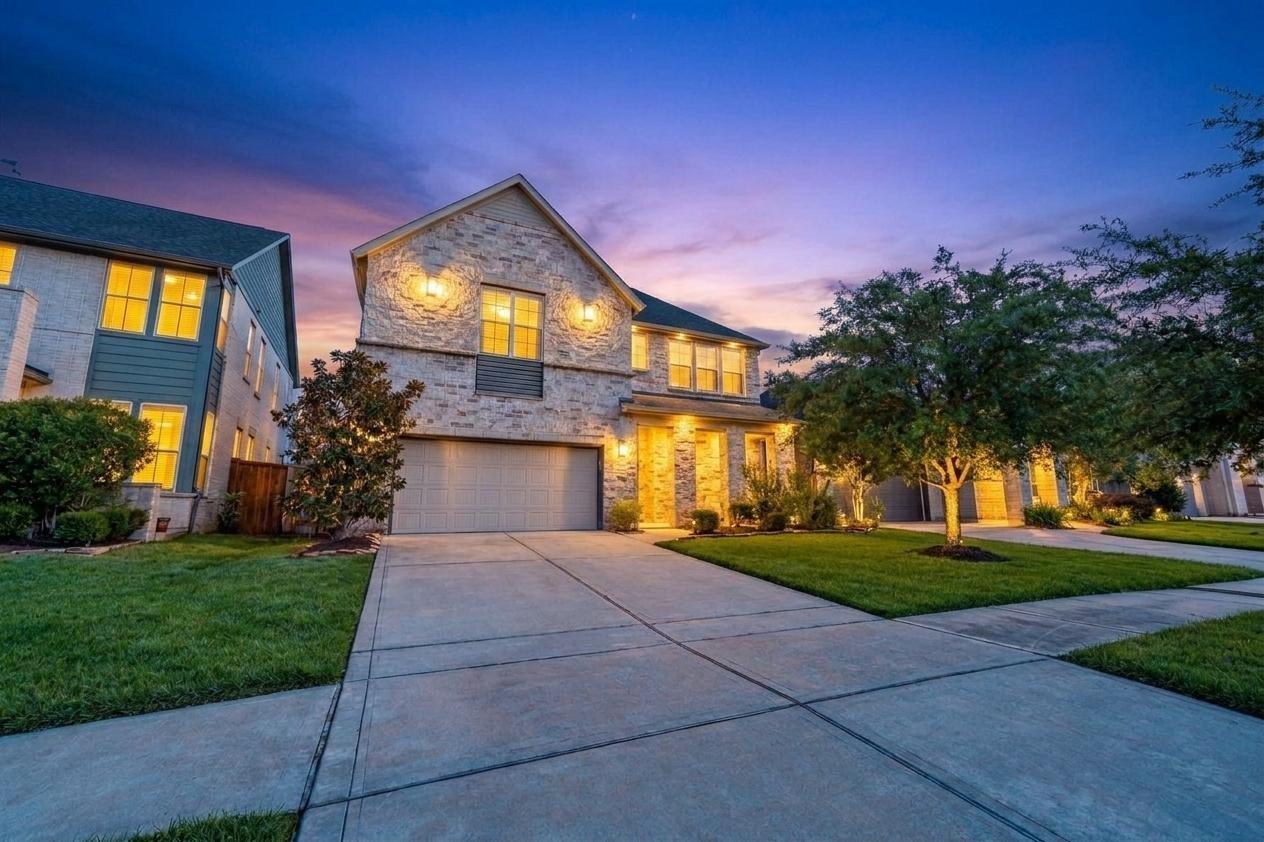 13211 Terania Cliff Trace — photo