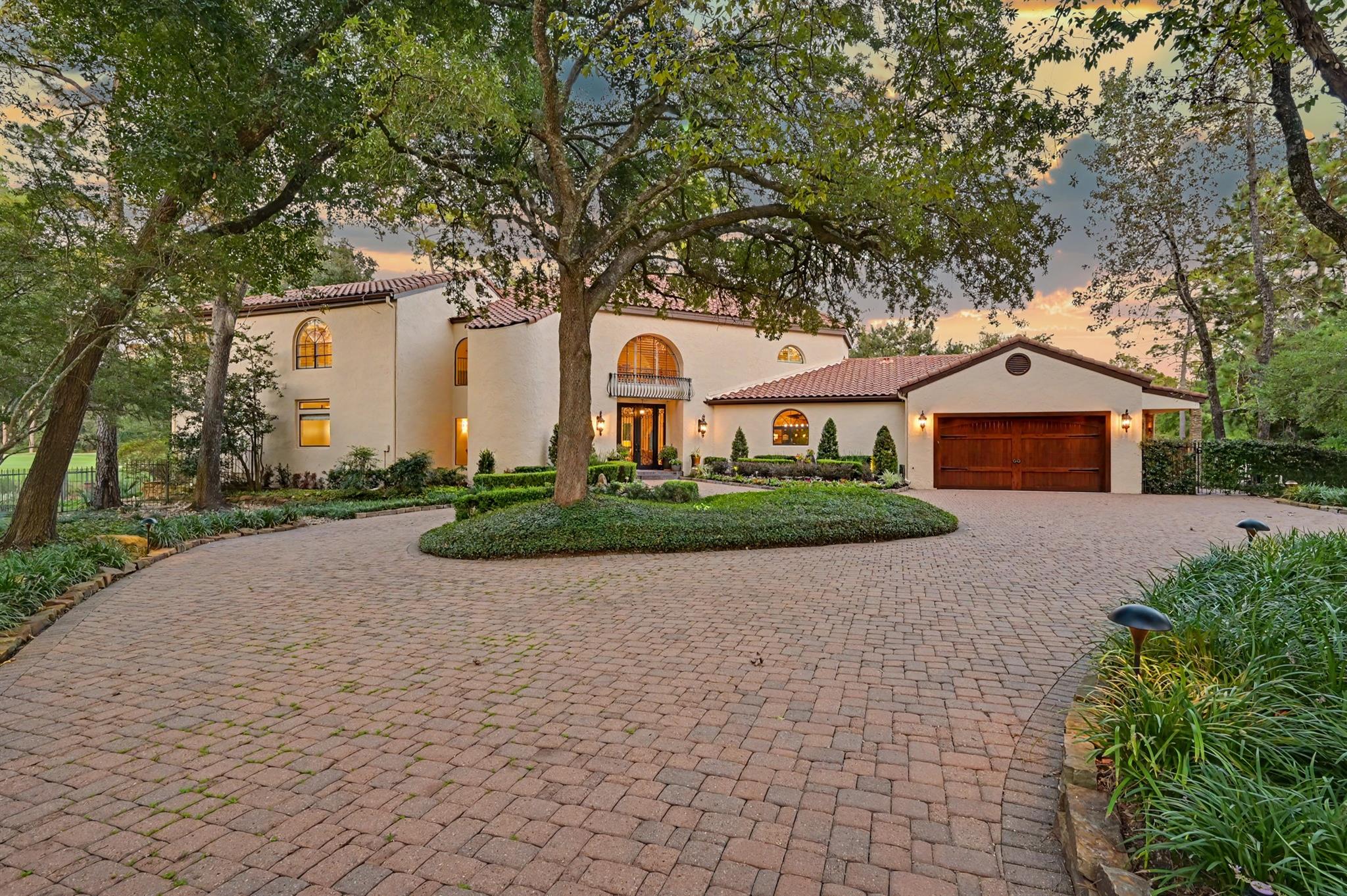22 Watertree Court — photo