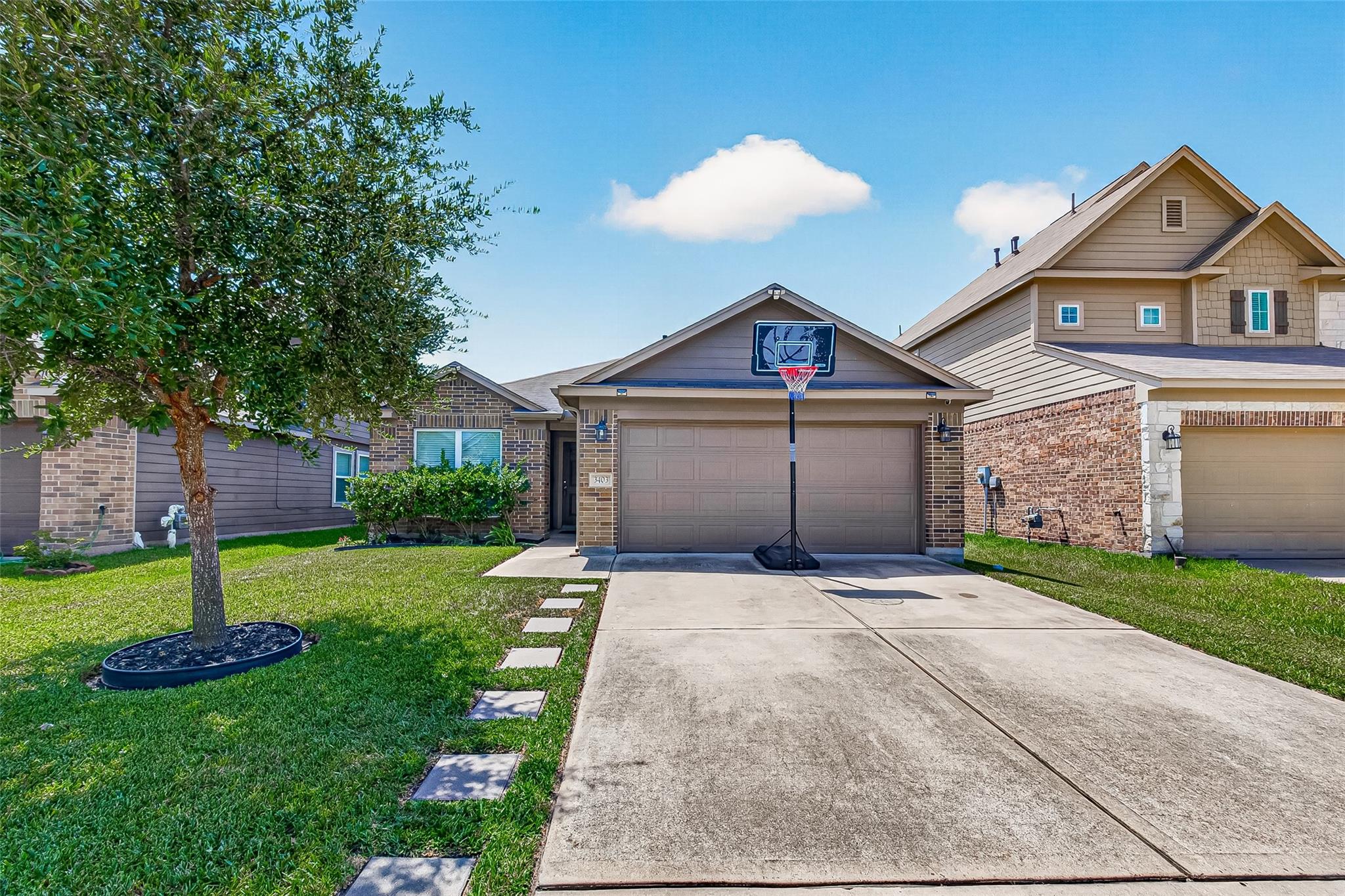 3403 Madison Elm Street — photo
