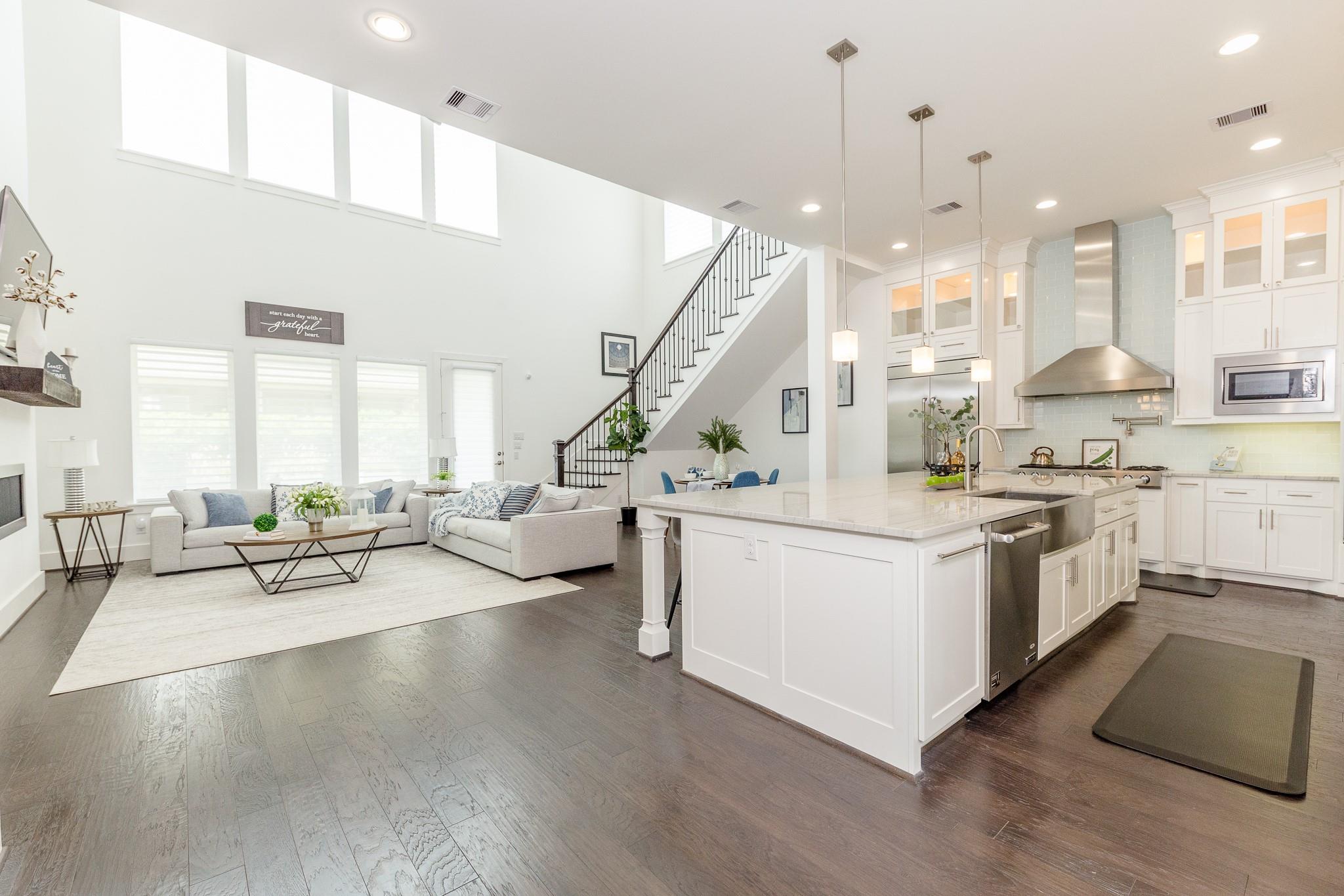 15323 Oyster Creek Lane SE — photo