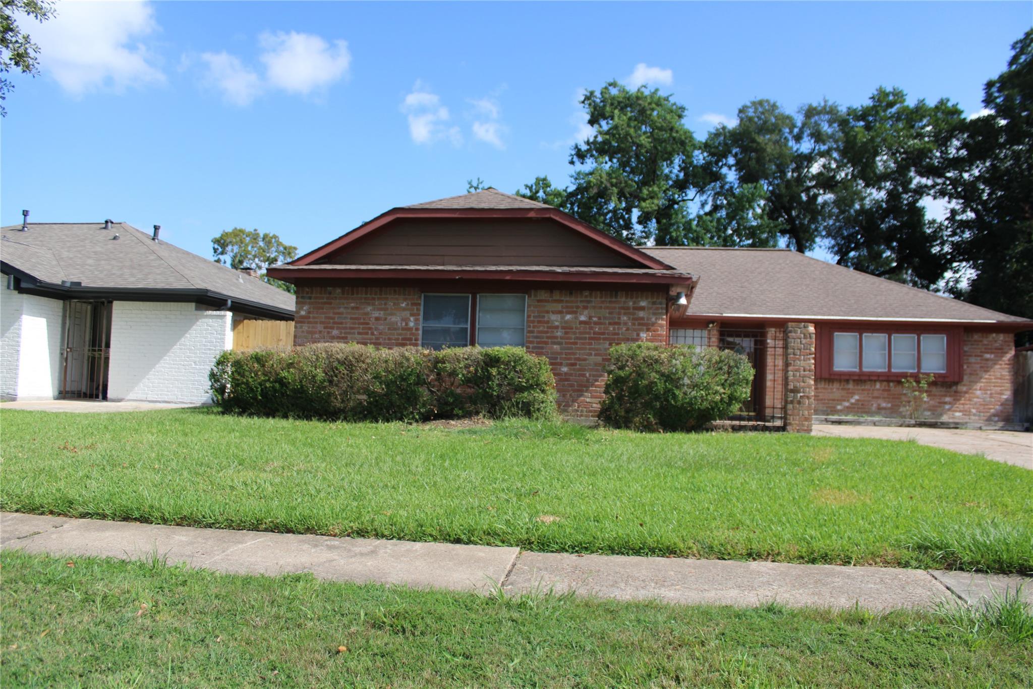 13819 Crosshaven Drive — photo