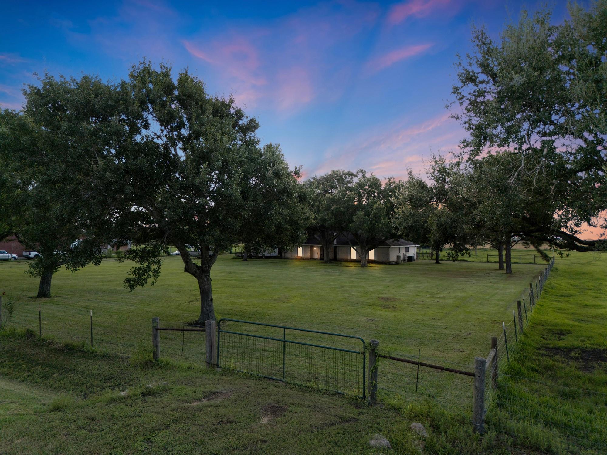6007 Kimisu Lane — photo