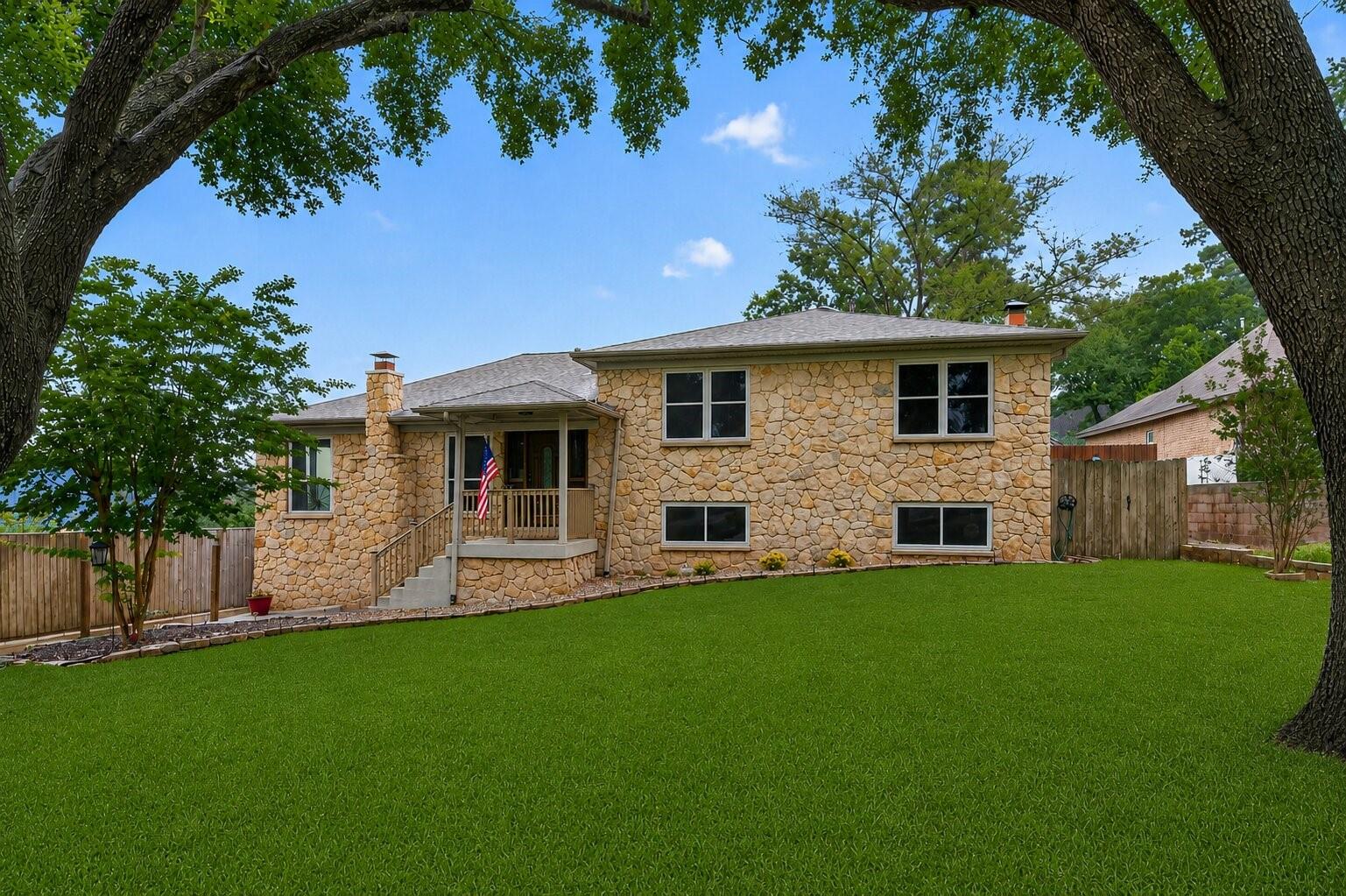 28111 Camille Drive — photo