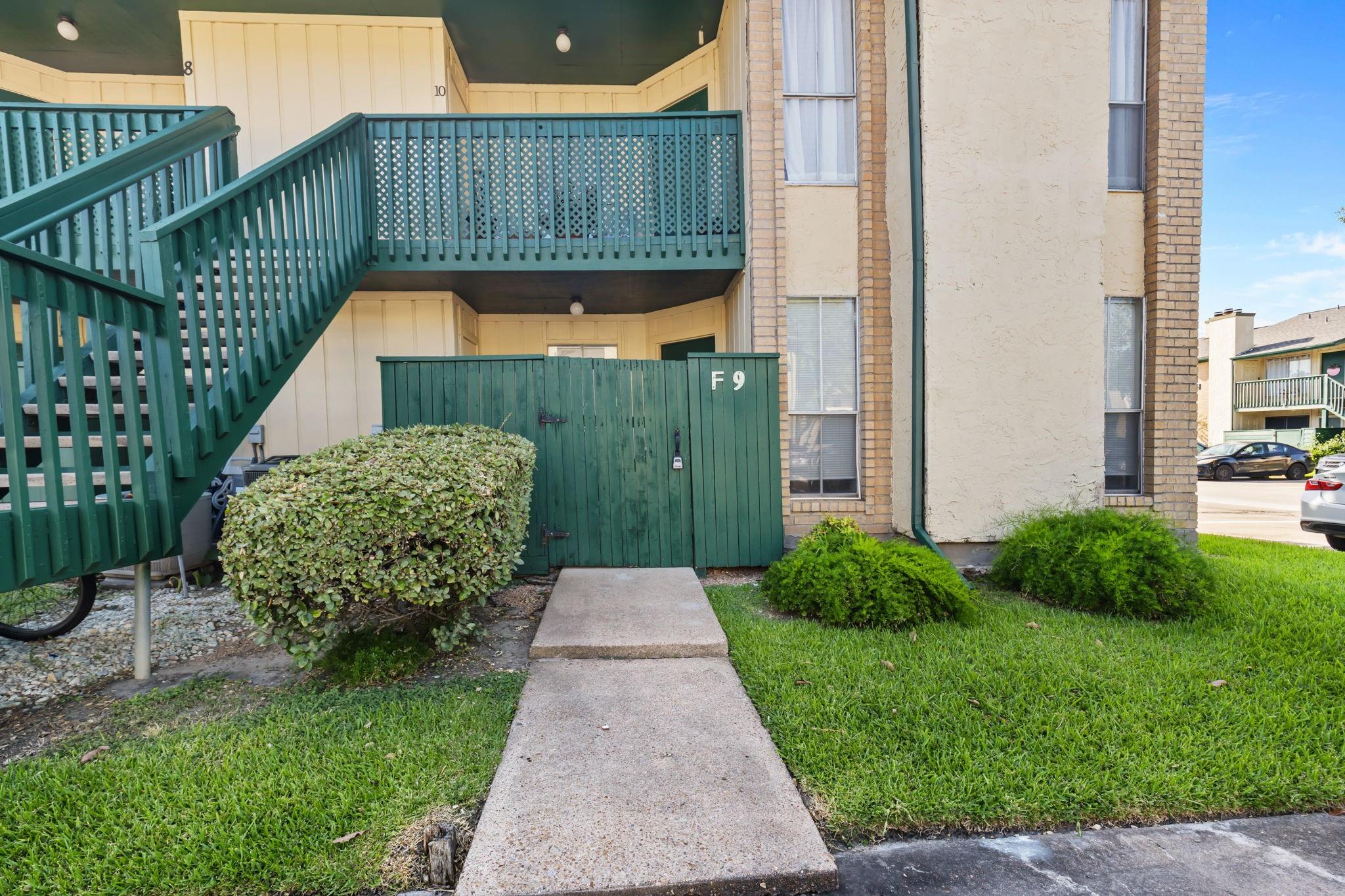 1516 Bay Area Boulevard #F9 — photo