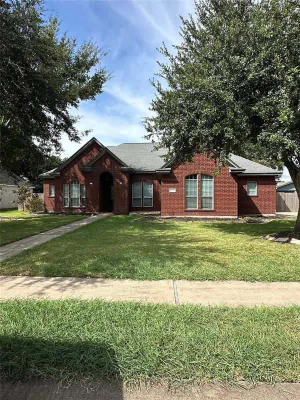 101 Mallard Drive — photo