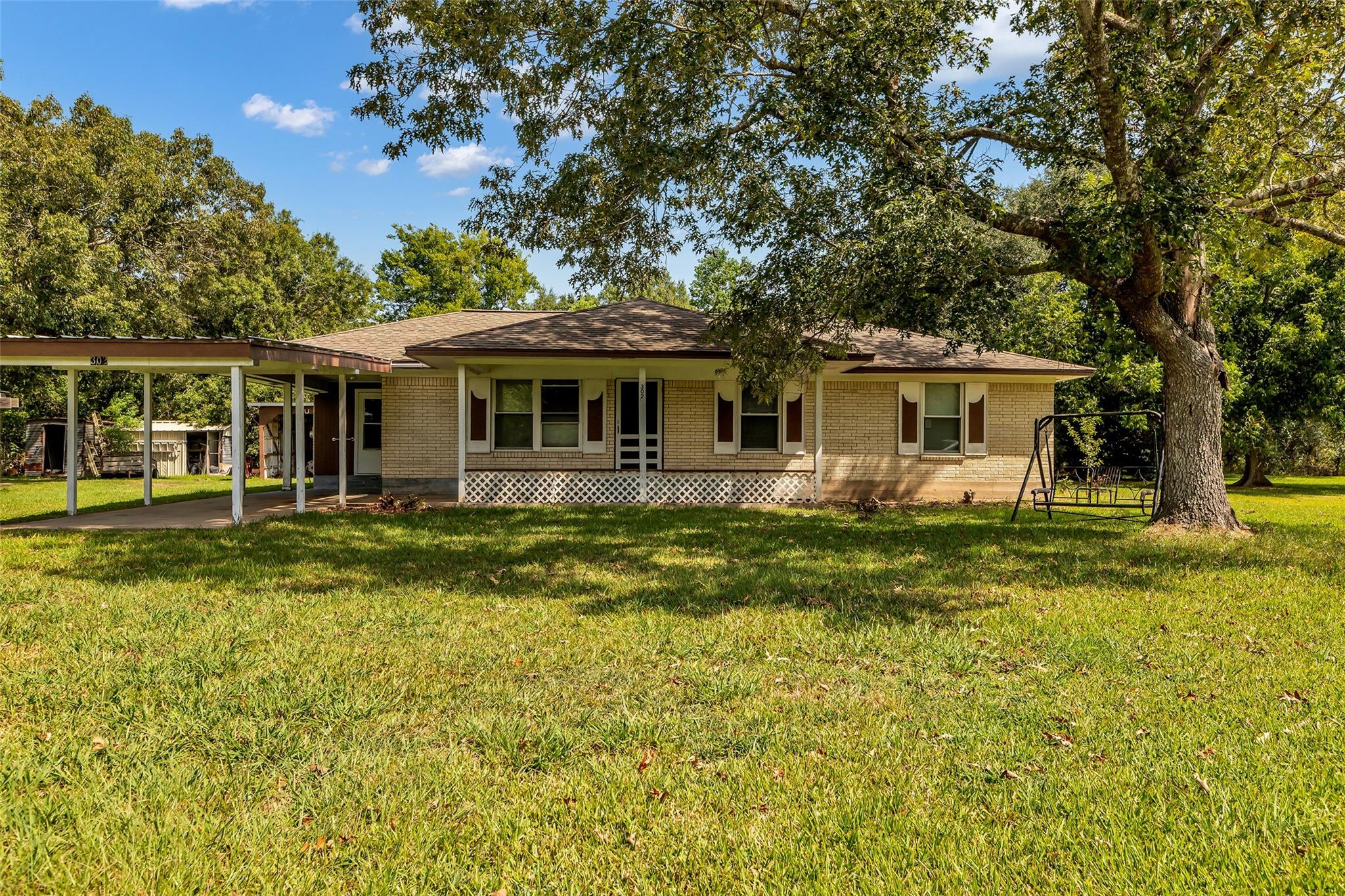 302 Channelview Drive — photo