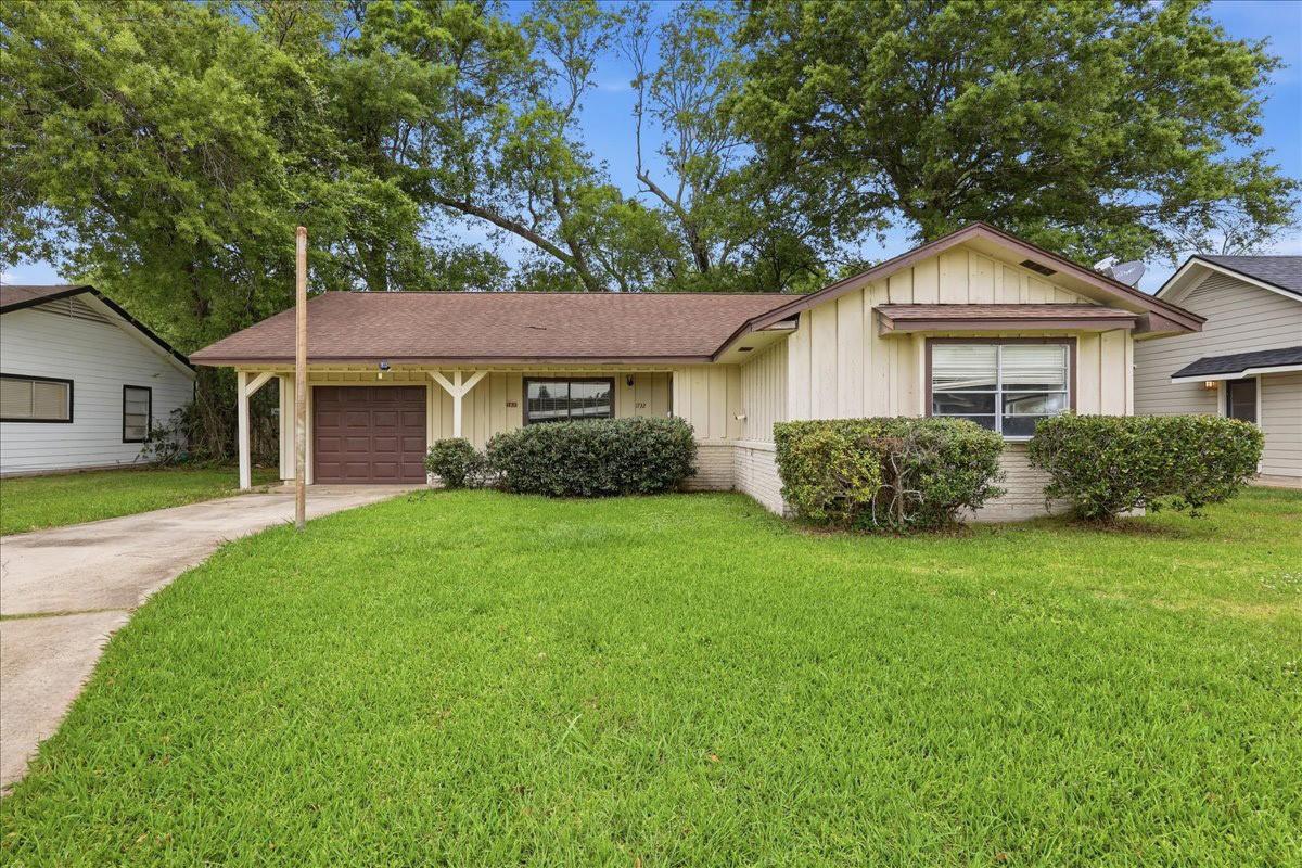 1732 Greenbriar Avenue — photo