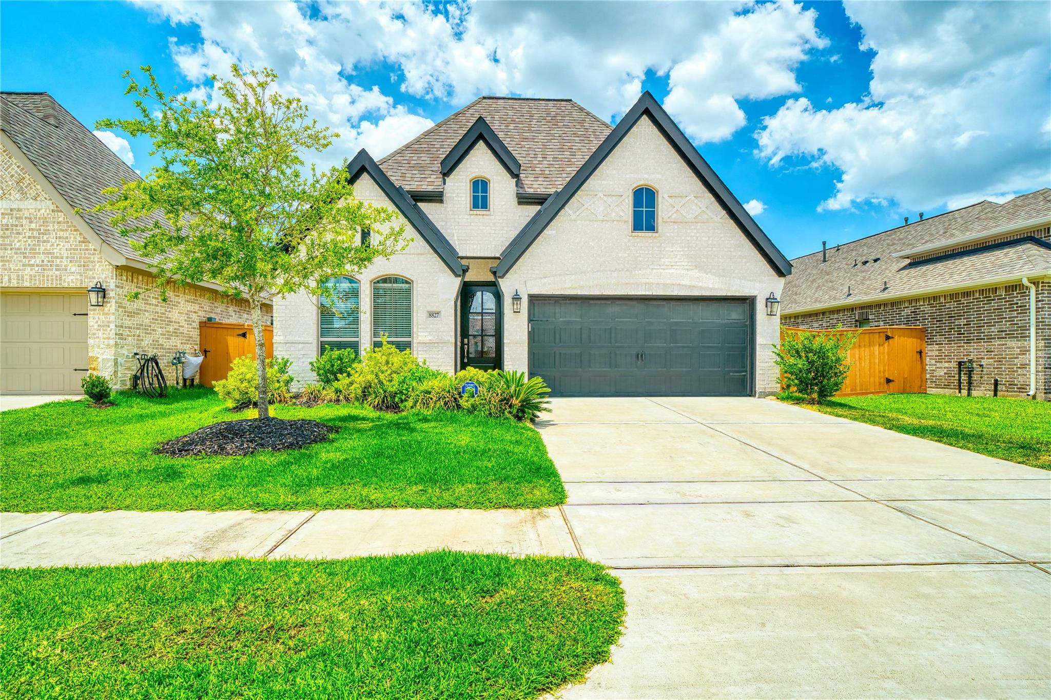 8827 Harbor Pines Drive — photo