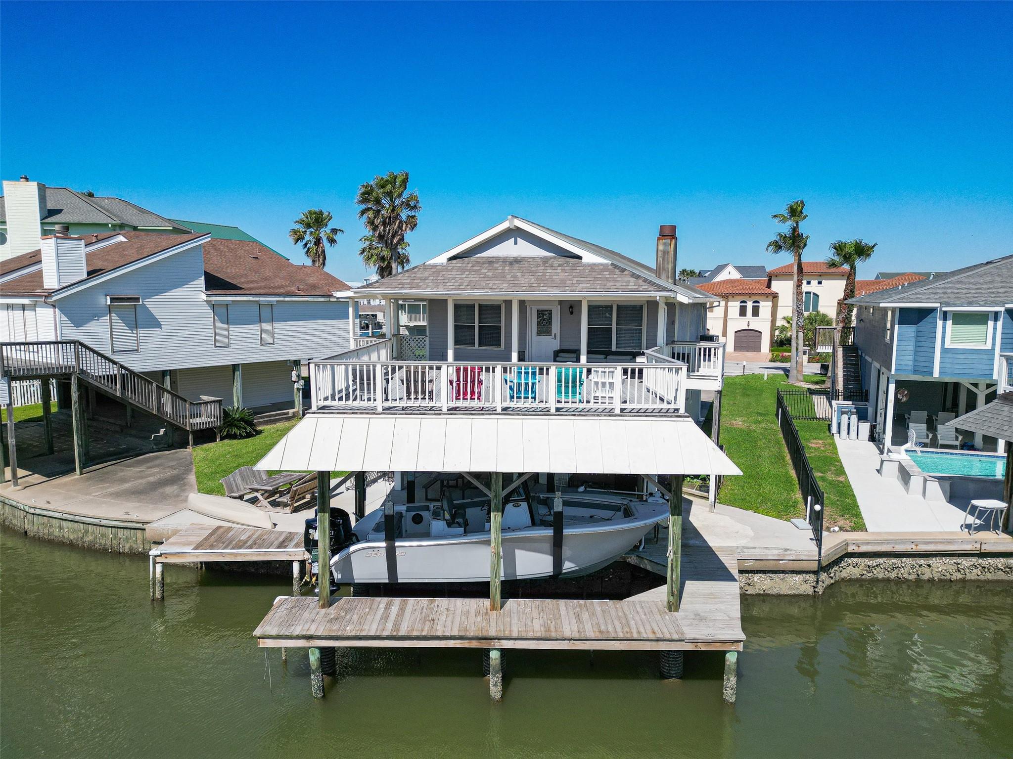 210 Sampan Drive — photo