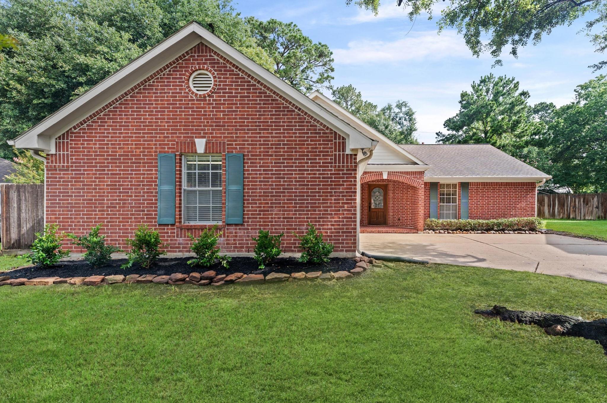 17618 Mill Springs Drive, Spring, TX 77379 — photo 2