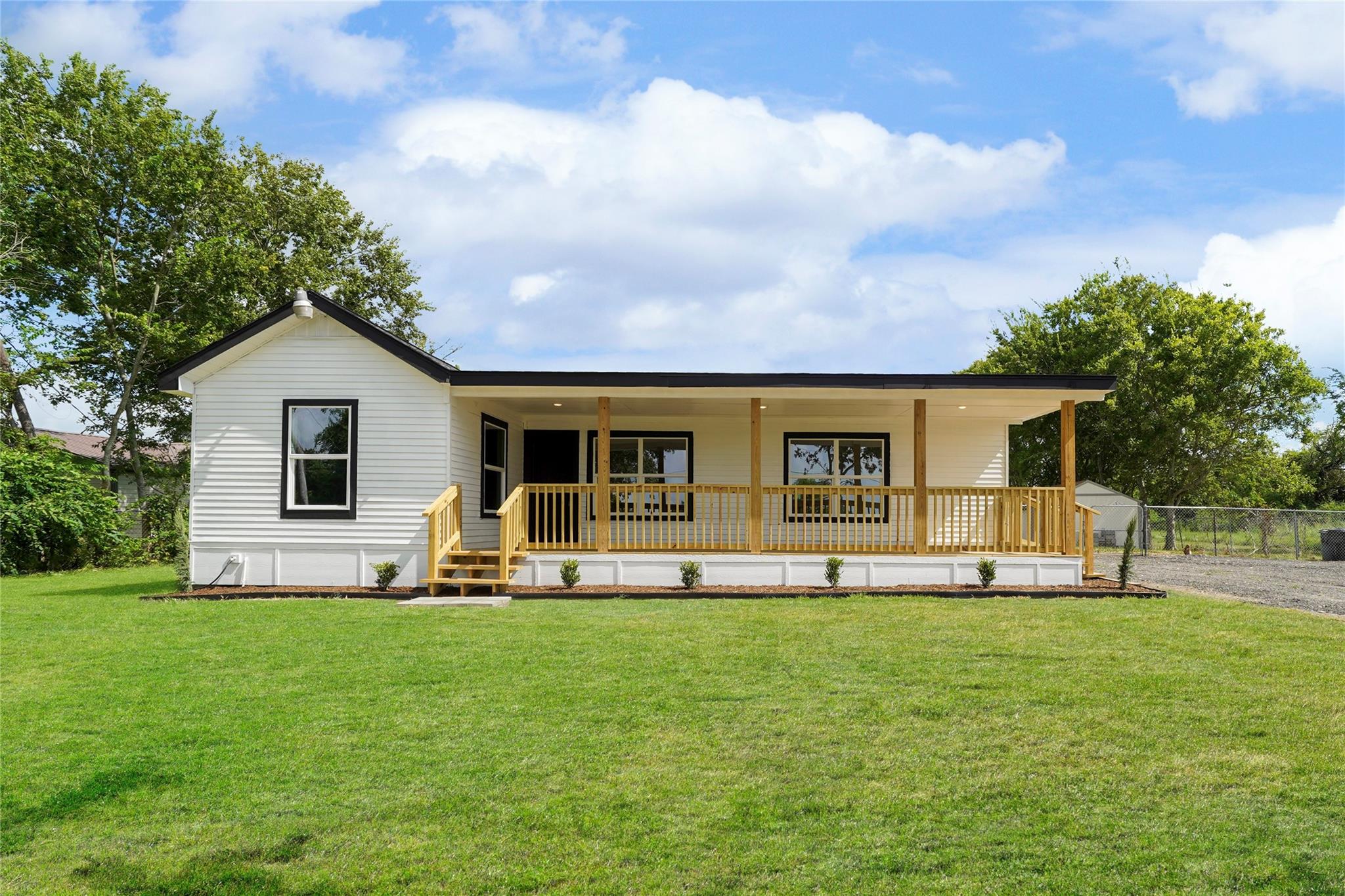 3402 W Cedar Bayou Lynchburg Road — photo