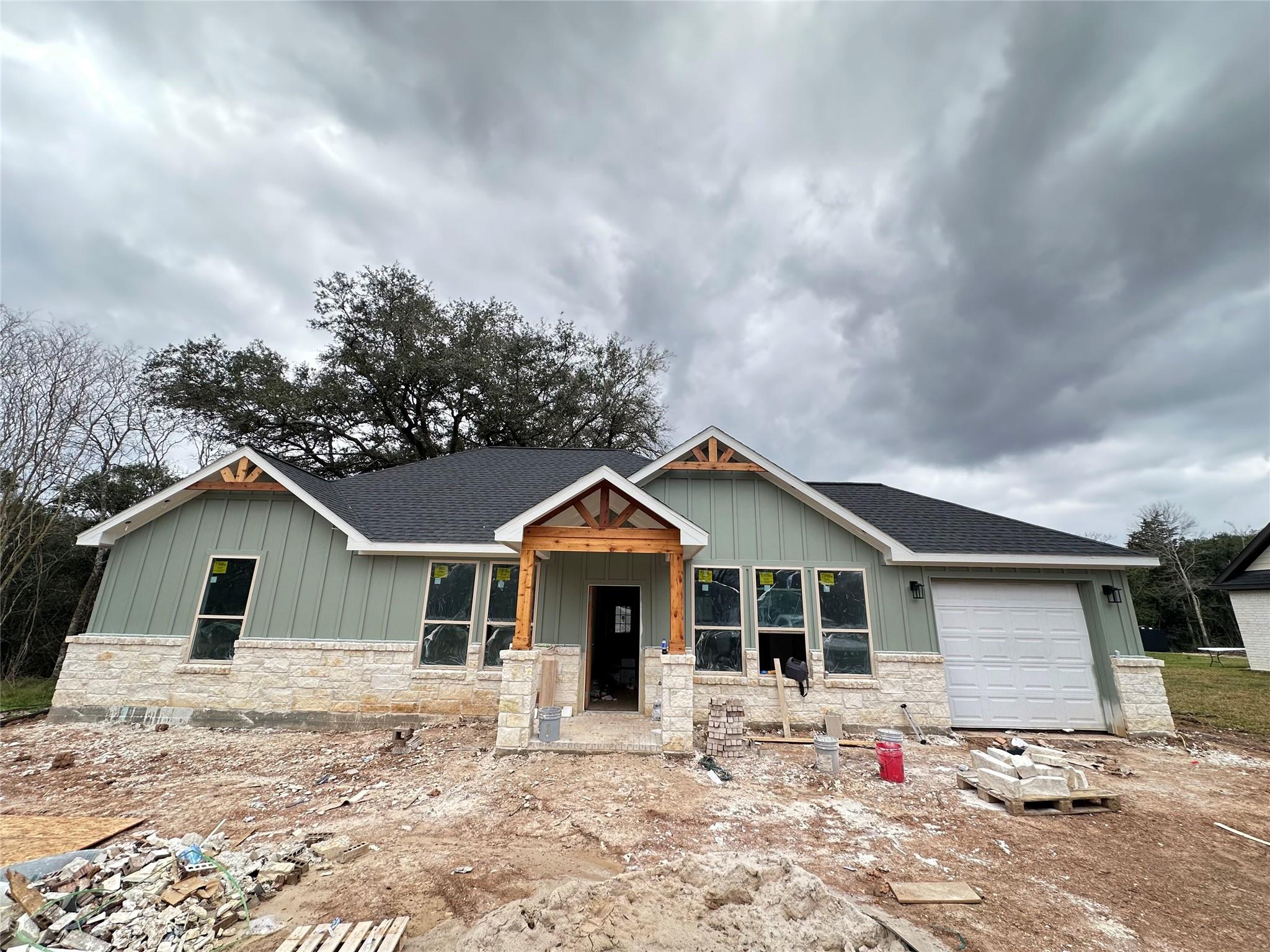 3910 Sunrise Lane — photo
