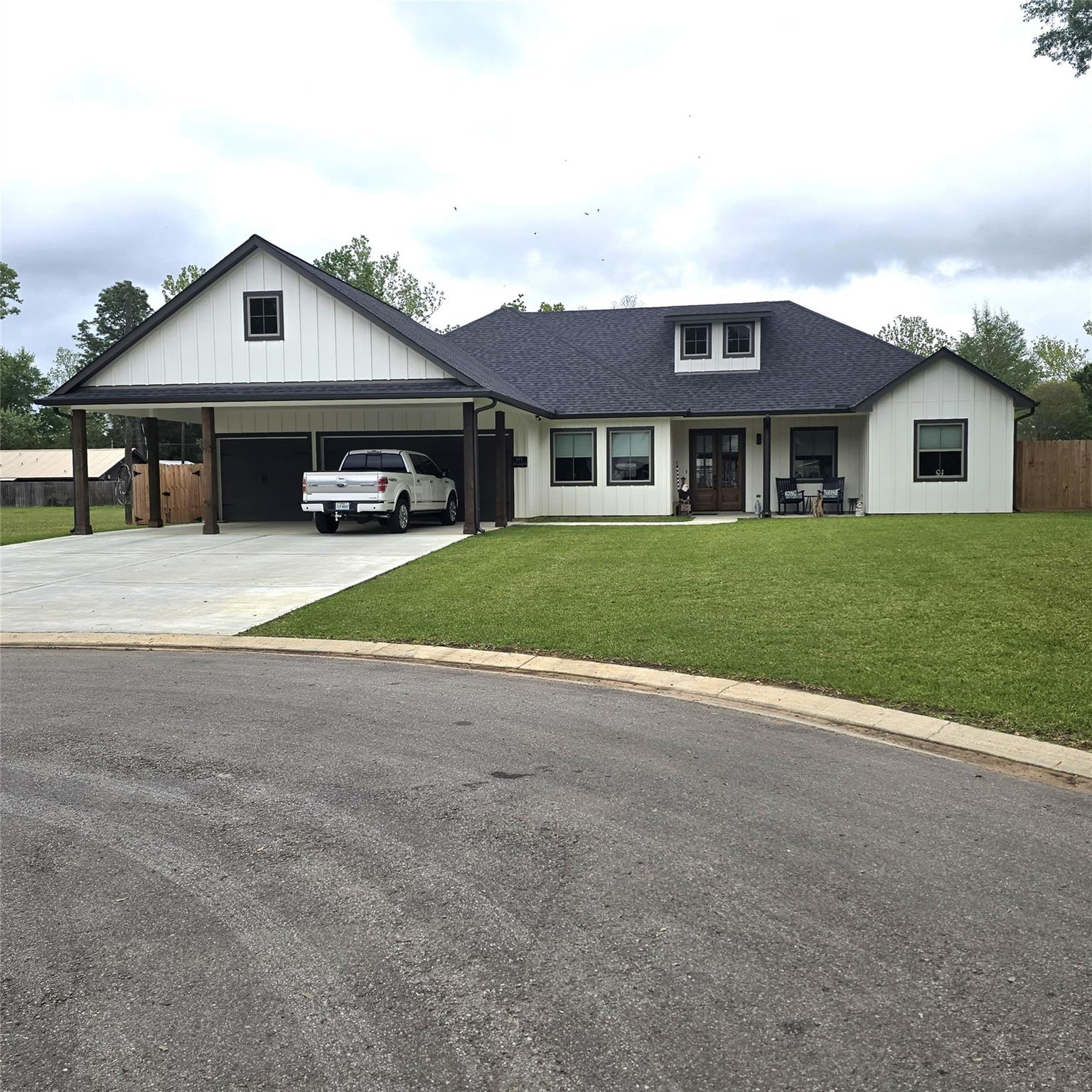 111 Bluegill Drive — photo