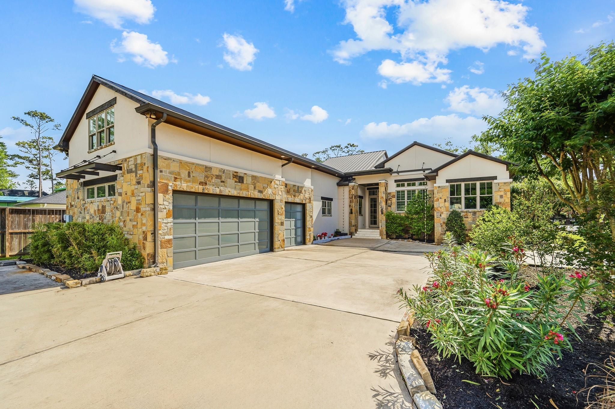 5 W Shady Lane #D — photo