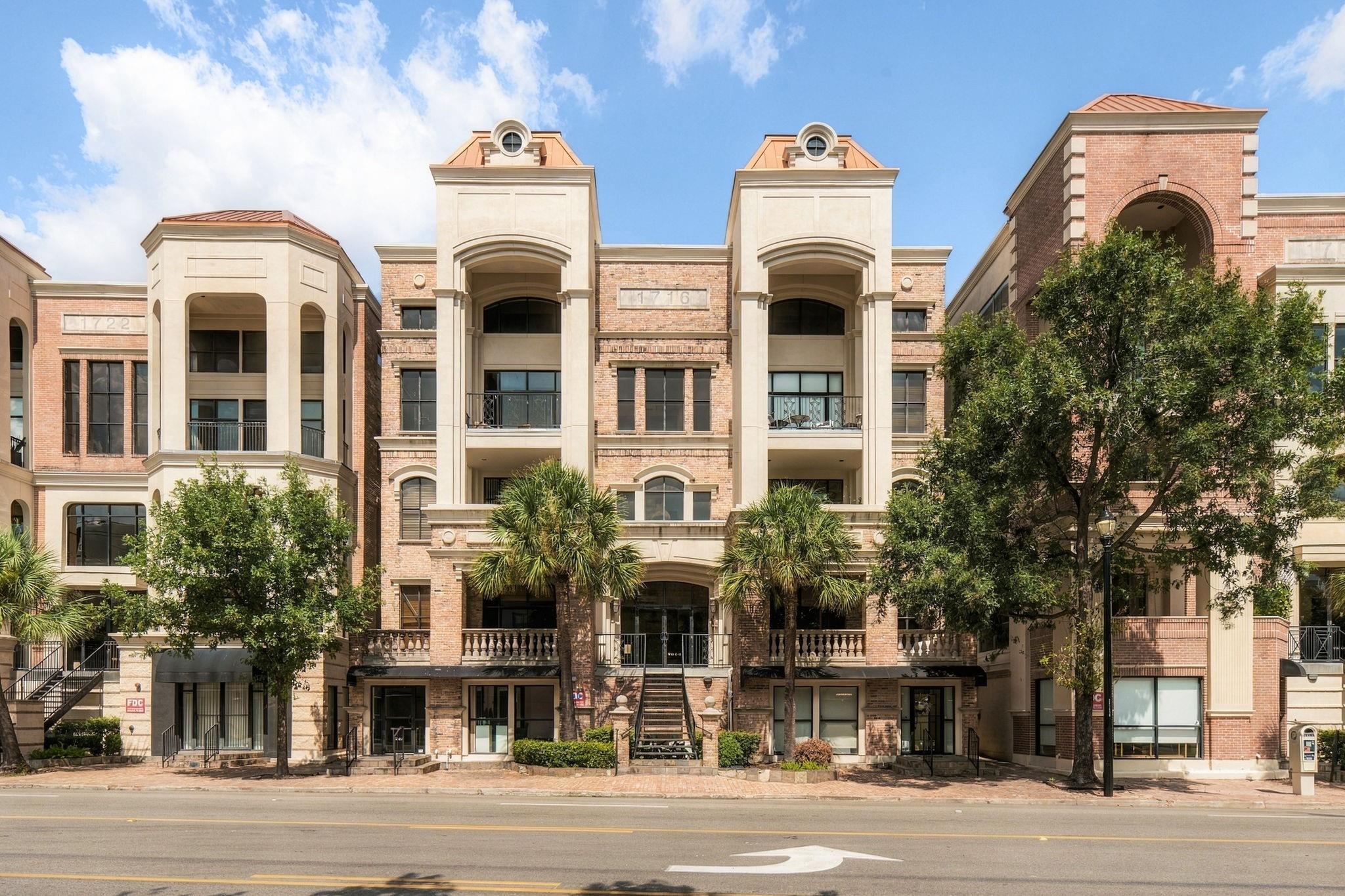 1716 Washington Avenue #D — photo