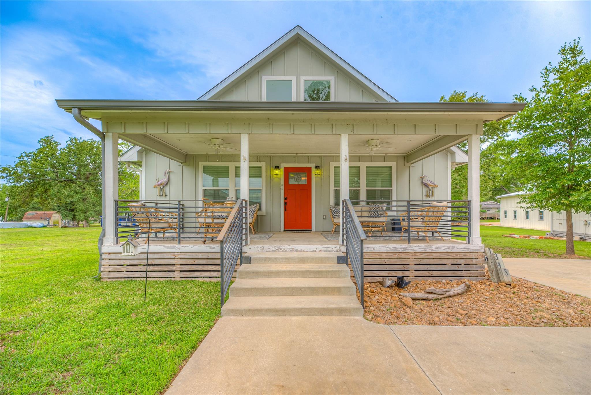 1345 Indian Hill Boulevard — photo