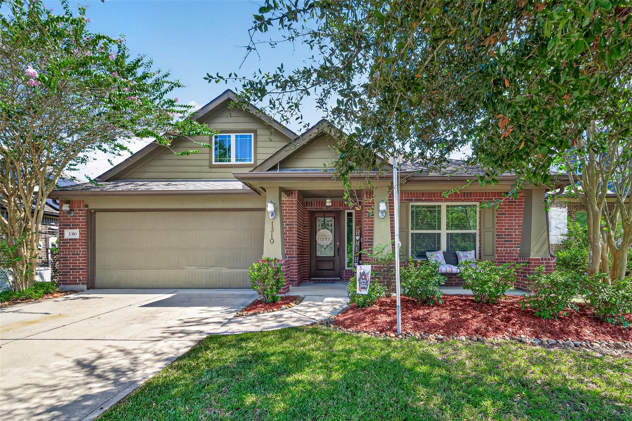 1310 Tee Time Court — photo