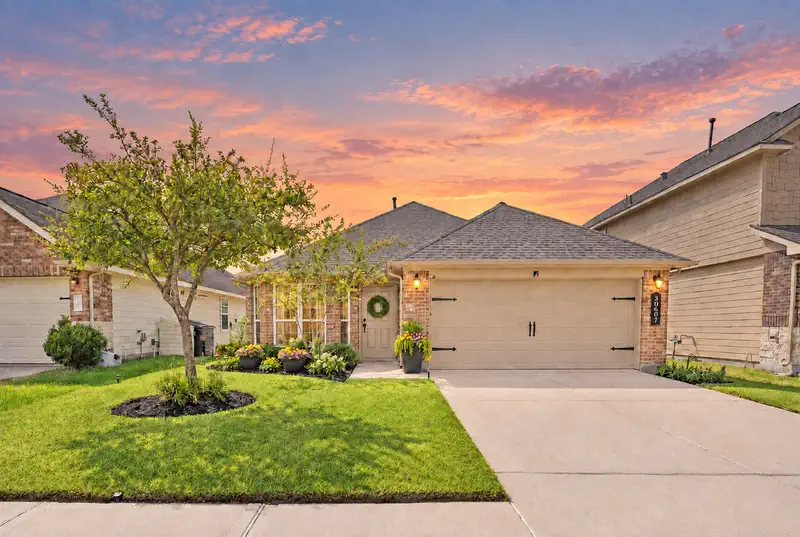 30607 Lavender Trace Drive — photo