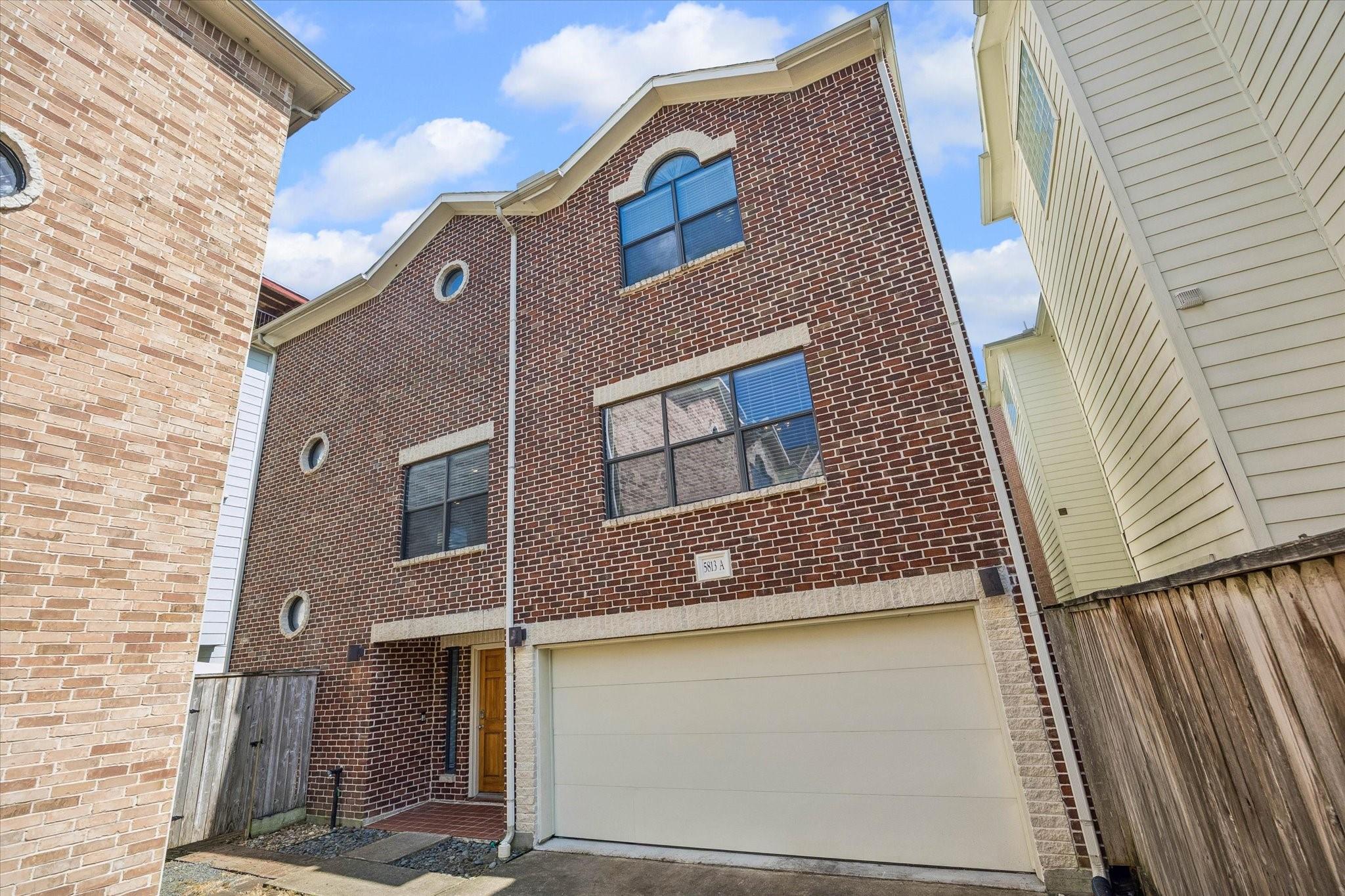 5813 Darling Street #a — photo