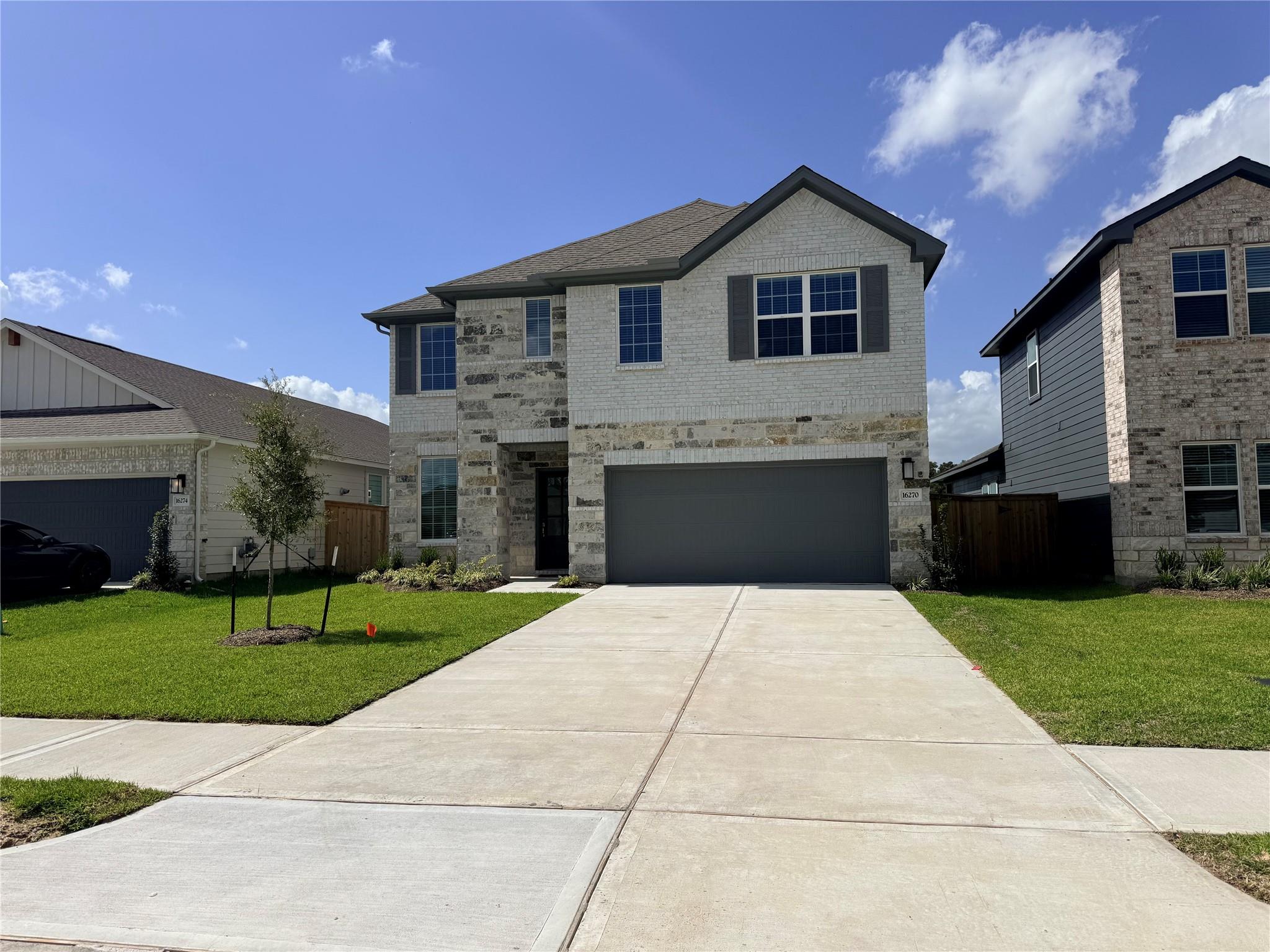 16270 Parish Pointe Court — photo