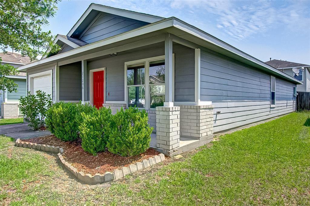 21206 Wortham Oaks Drive — photo