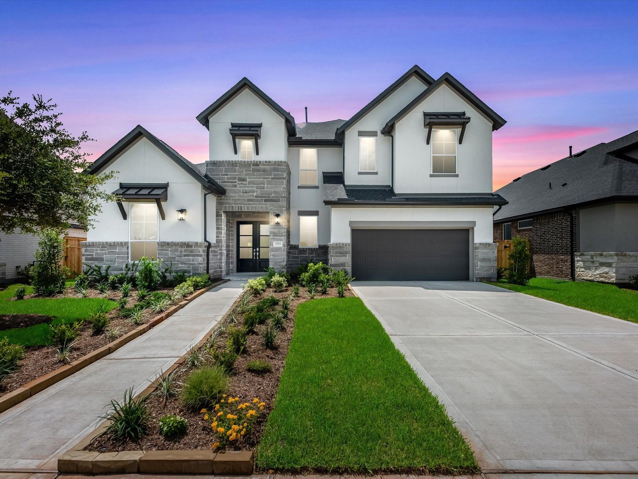 2715 Crown Ridge Drive — photo