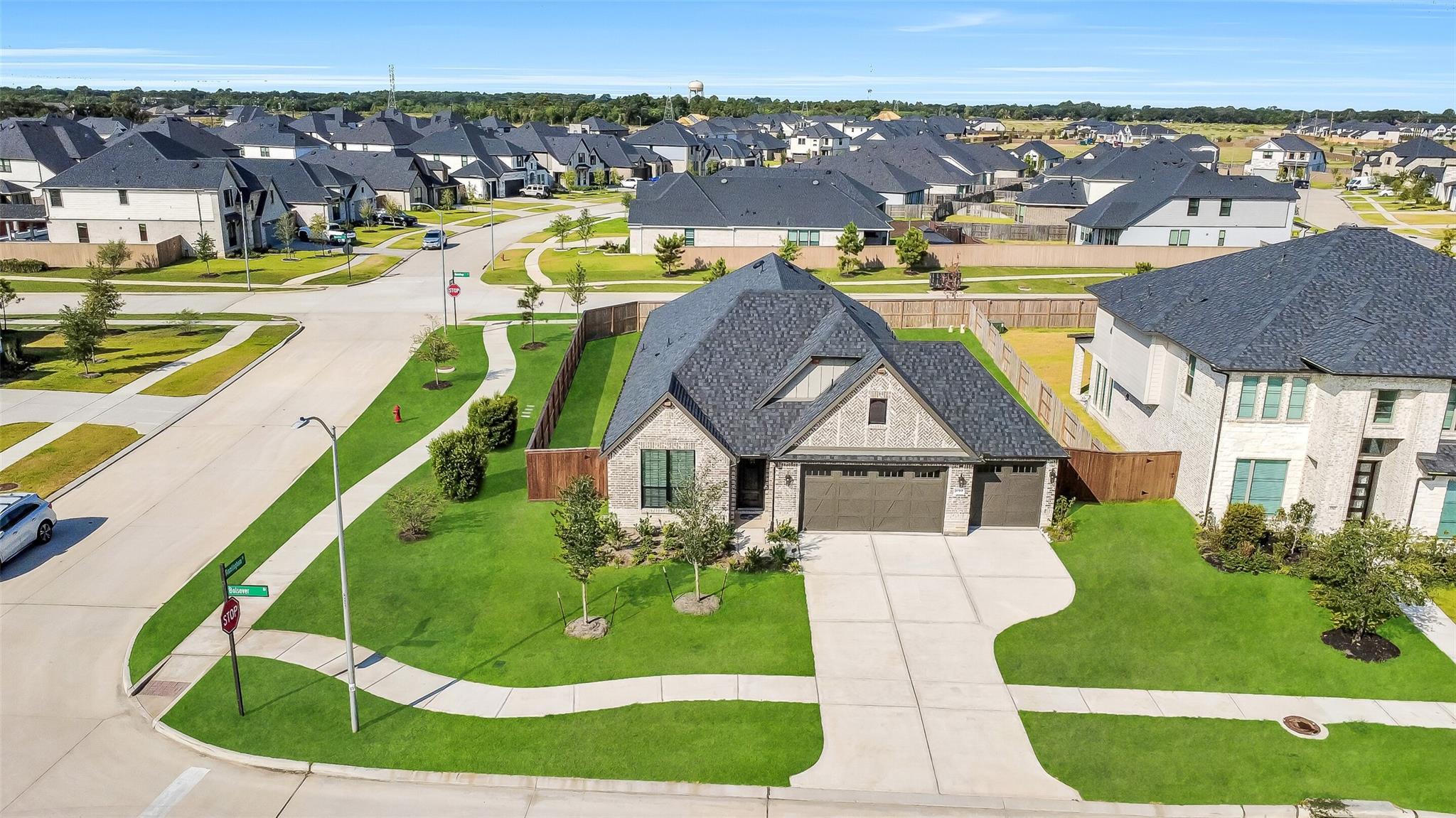 3703 Bolsover Drive — photo