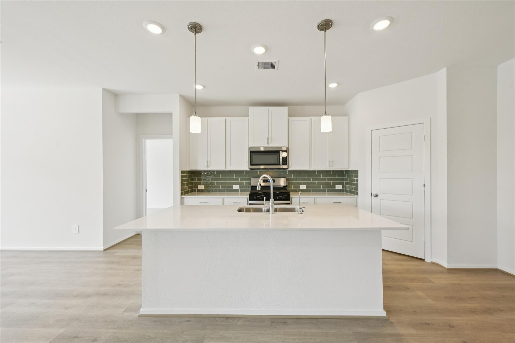 17319 Remington Meadows Street — photo