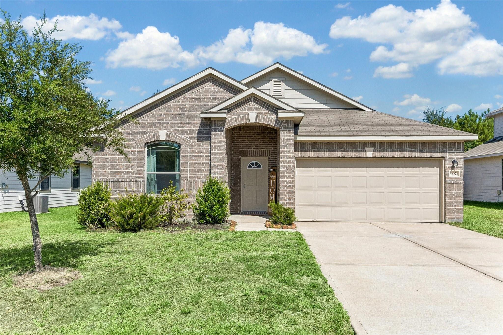 11041 Patriot Court — photo