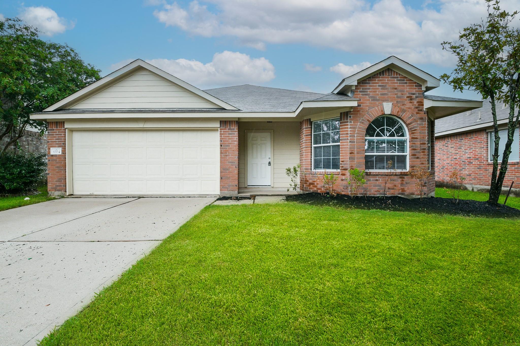 8334 Loetsch Ridge Way, Spring, TX 77379 — photo 2