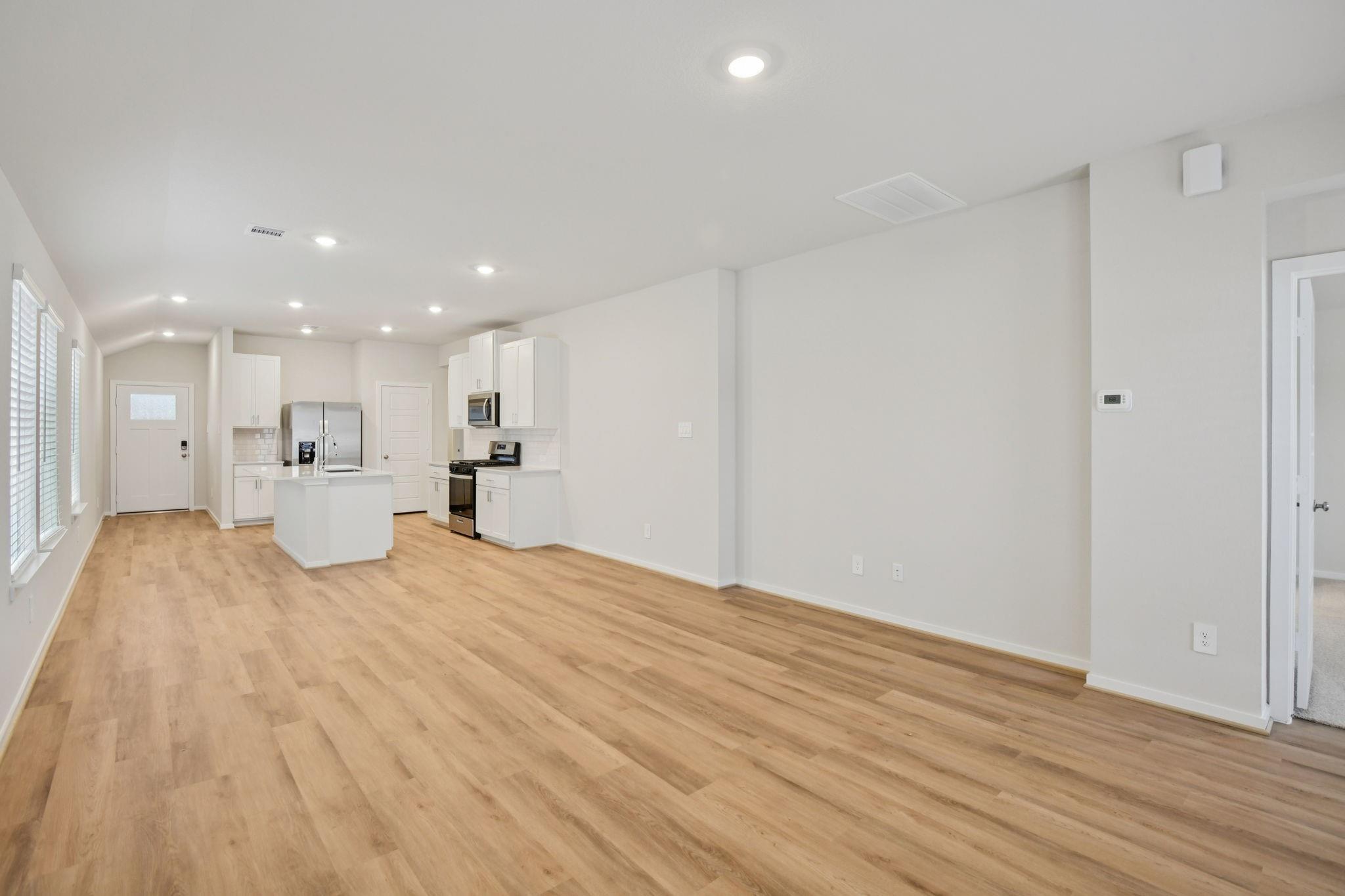 11414 Zenyatta Lane — photo