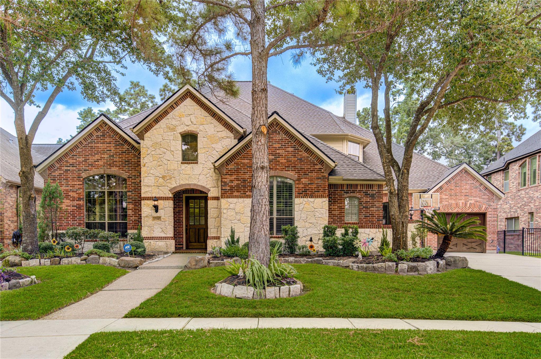 17507 Fisher Grove Lane — photo