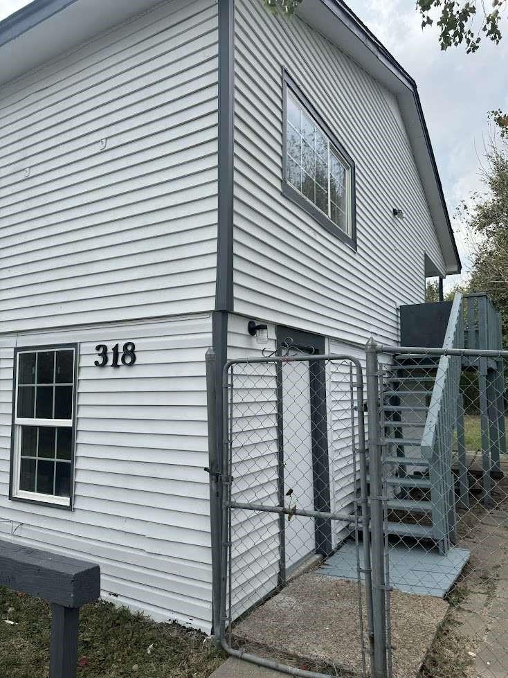 318 10th Street — photo