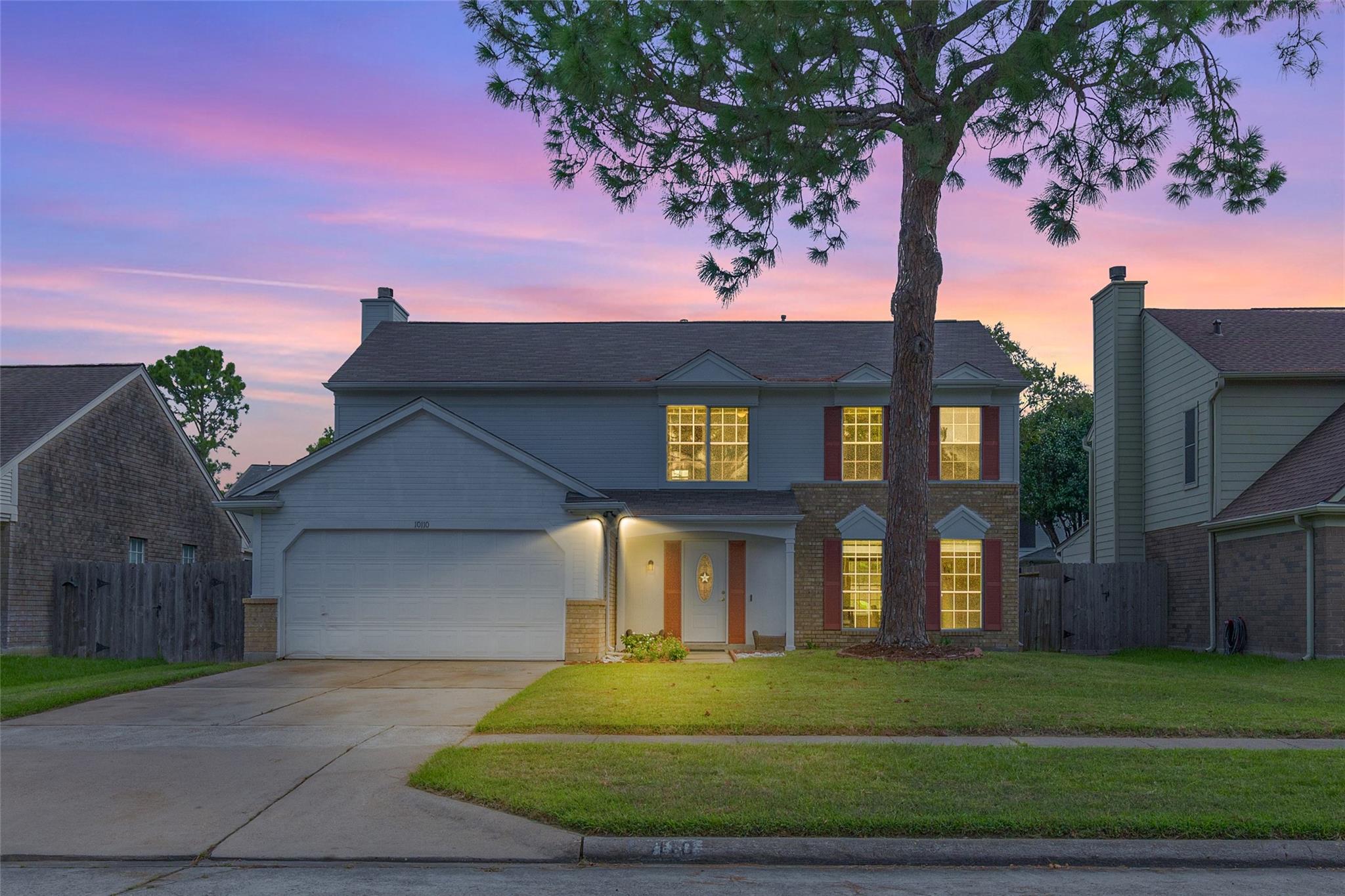 10110 Red Wolf Lane — photo