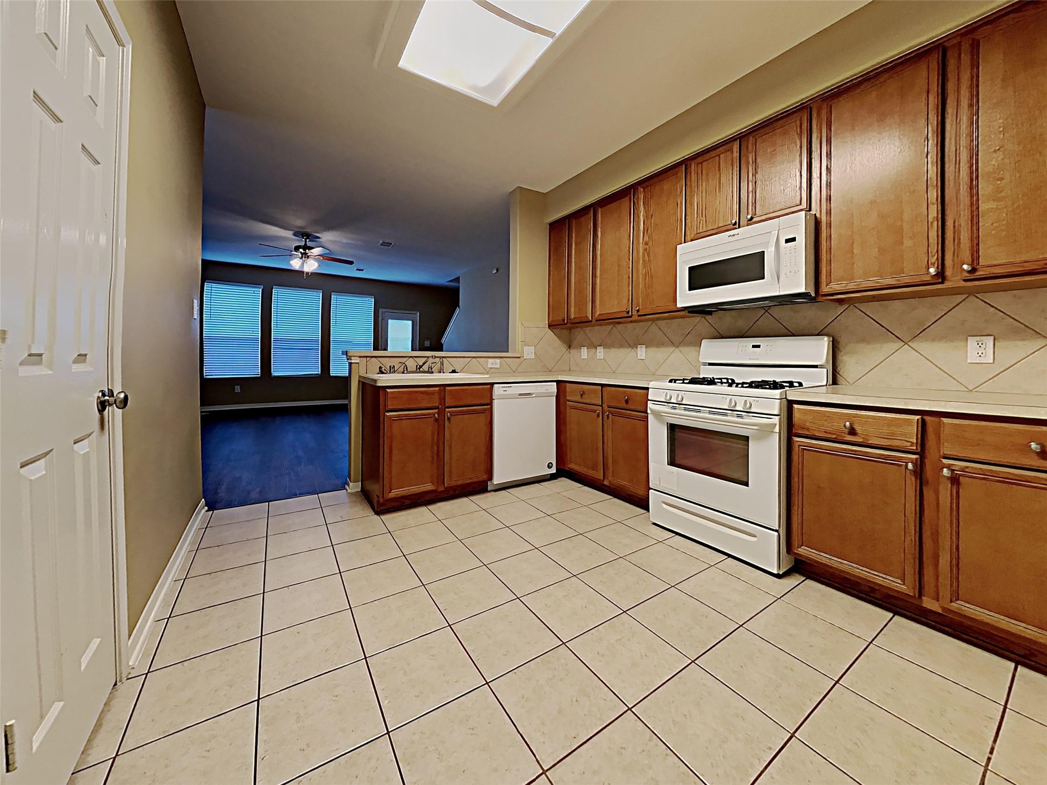 2311 Stiller Ridge Way, Spring, TX 77386 — photo 2