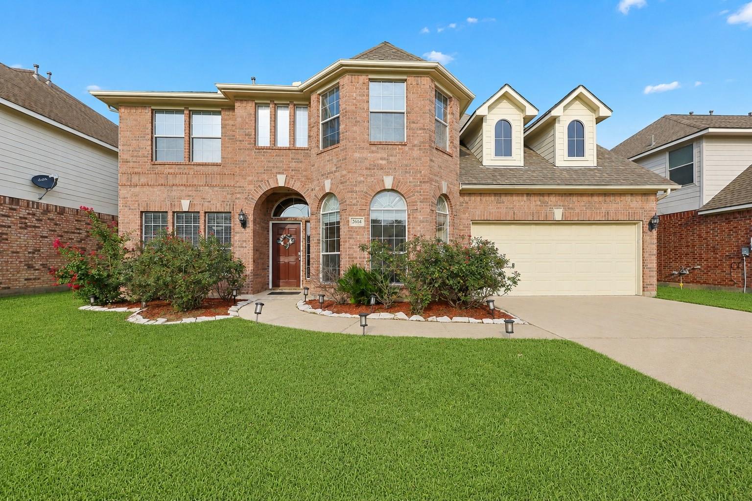 2614 Sunset Lake Drive — photo