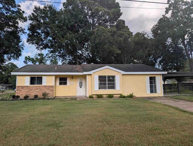3895 Bristol Drive — photo