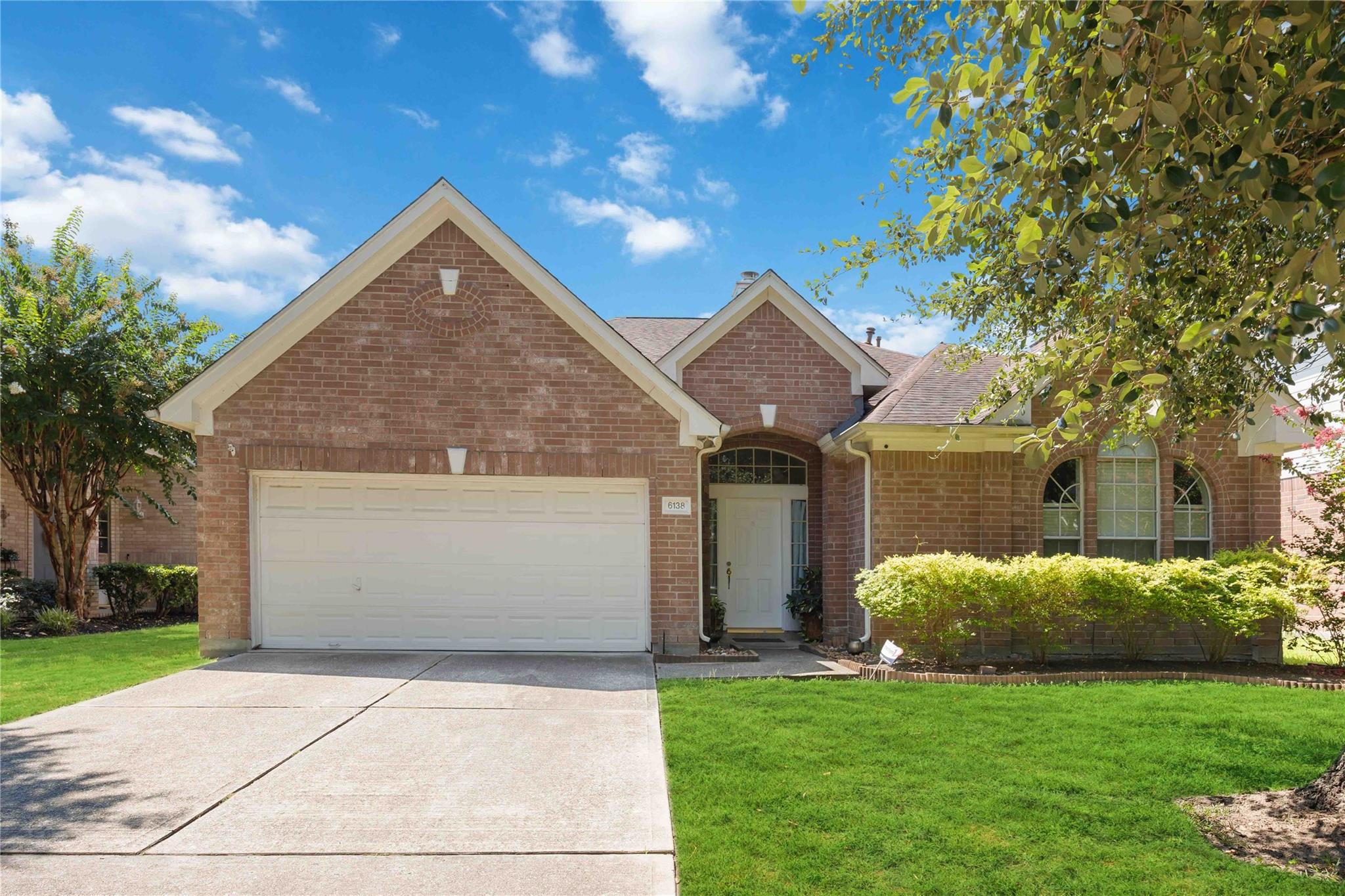 6138 Kristen Park Lane — photo