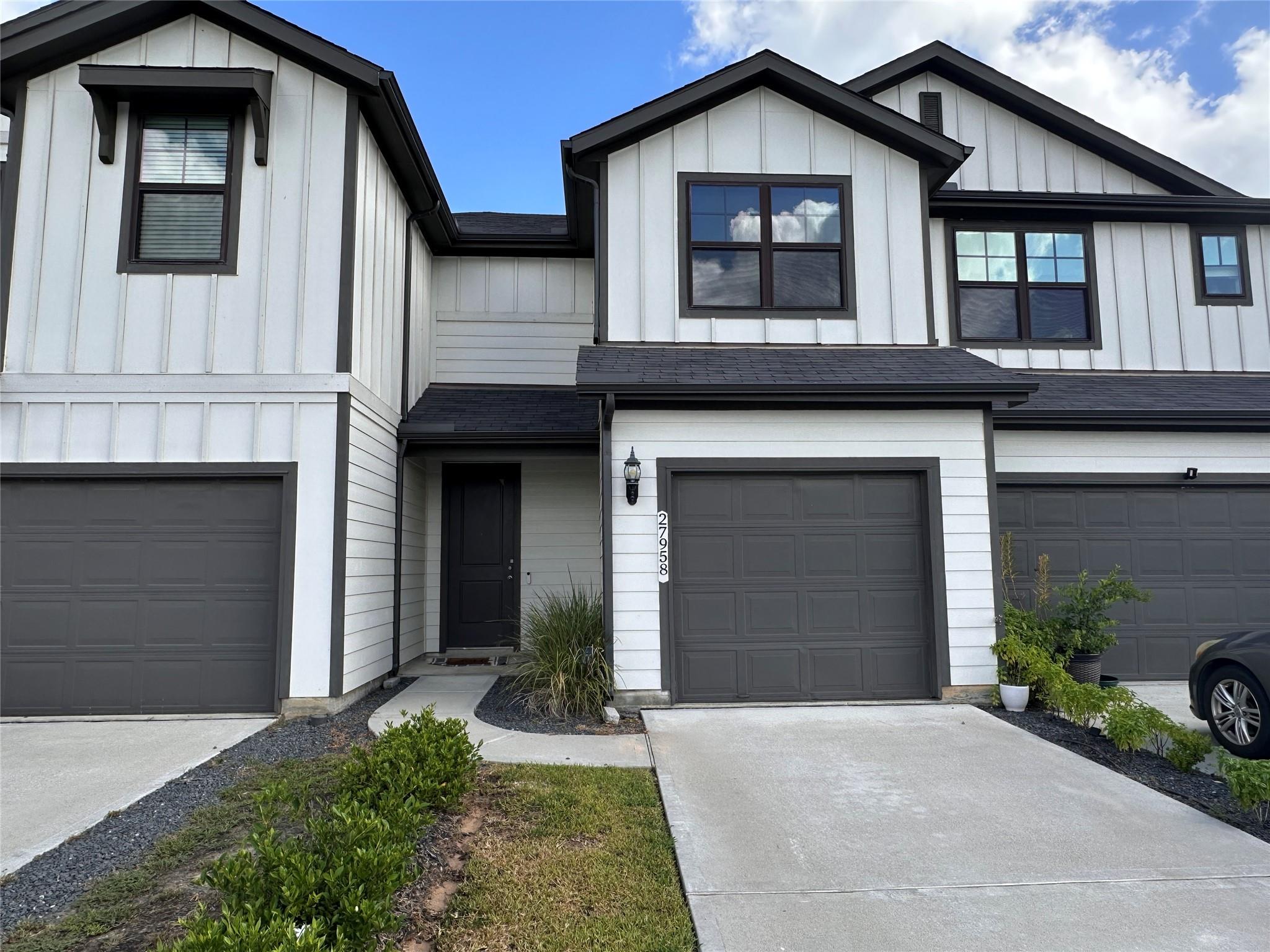 27958 Western Creek Court — photo